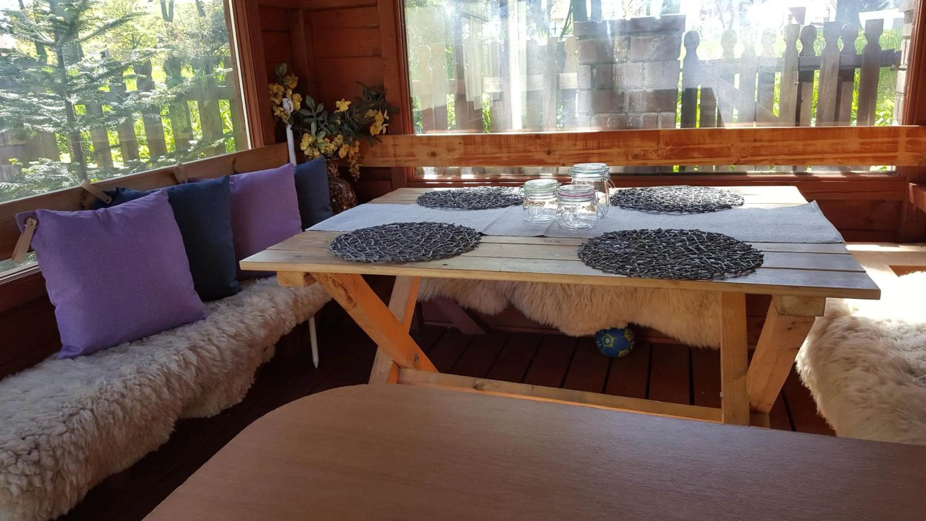 Area and facilities in Villa Karo