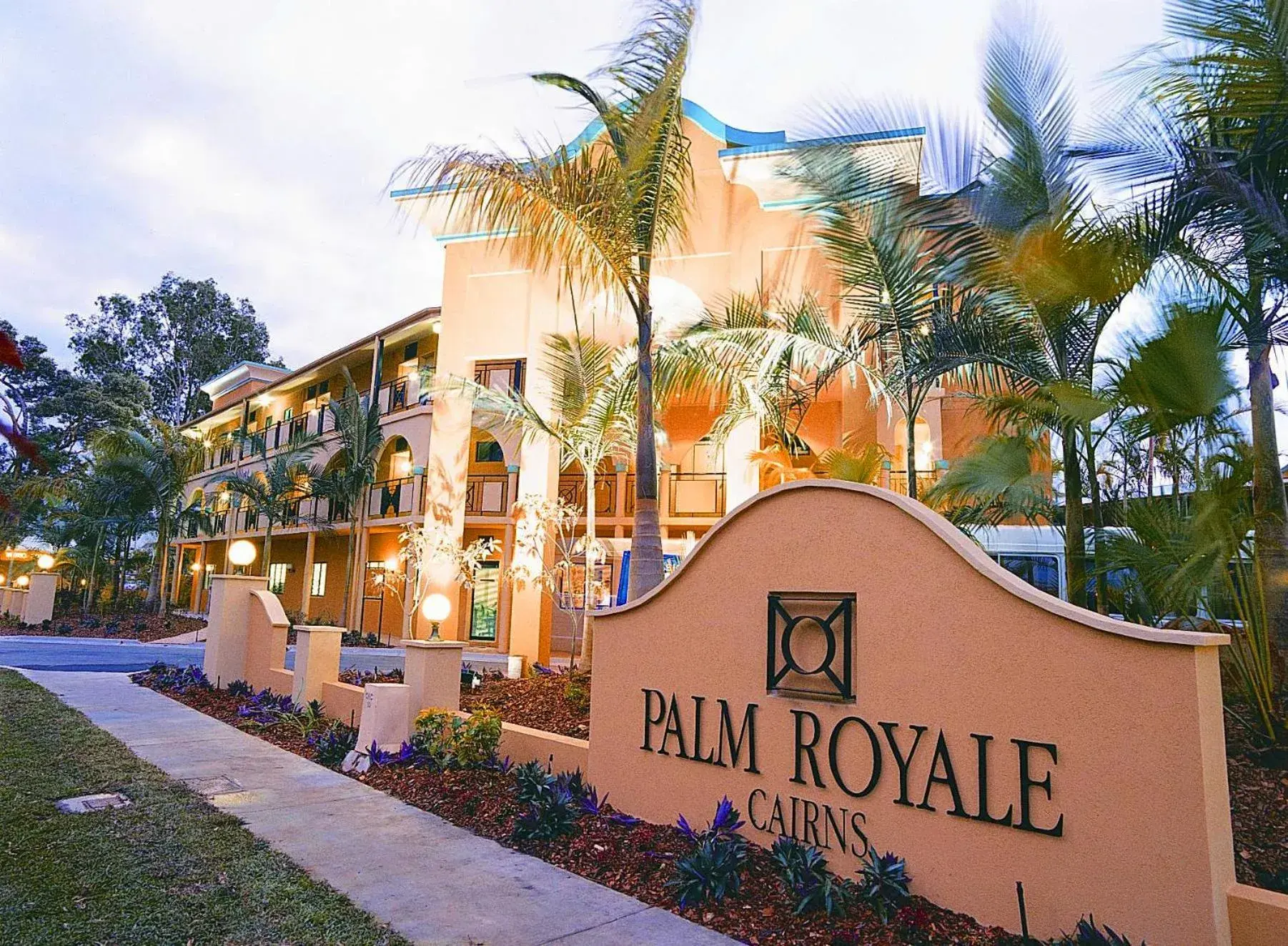 Facade/entrance in Palm Royale Cairns Facade/entrance in Palm Royale Cairns