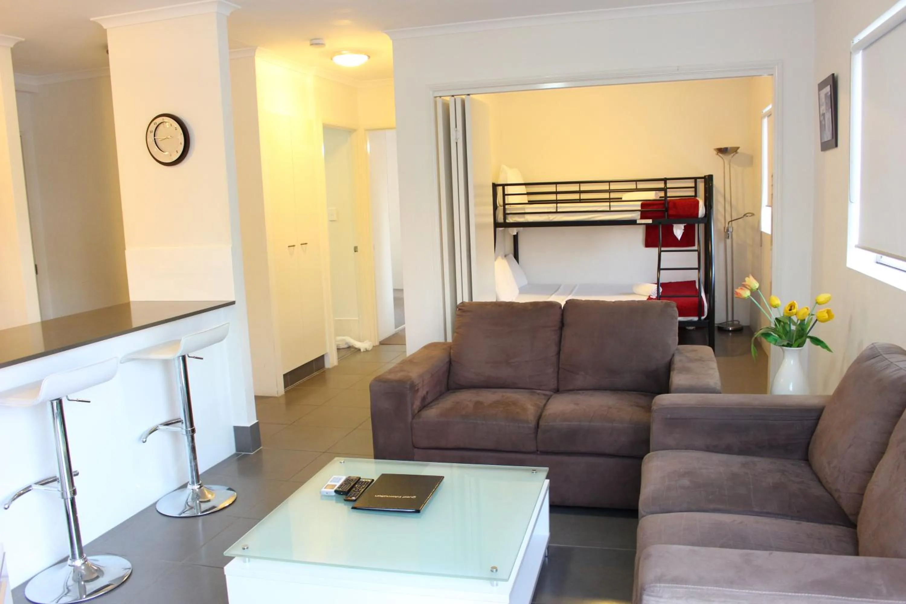 TV and multimedia in Surfers Riverside