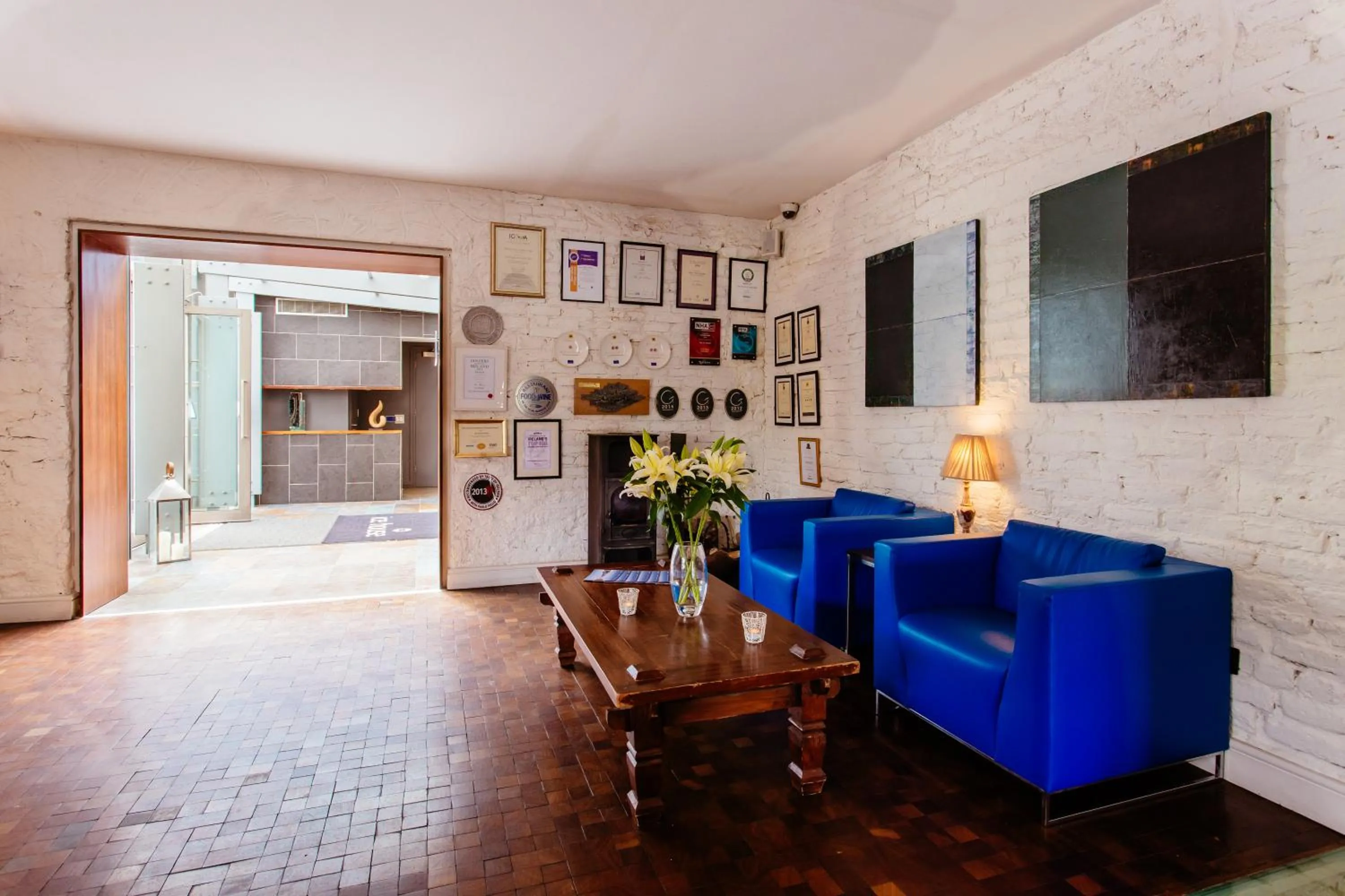 Lobby or reception in Ice House Hotel