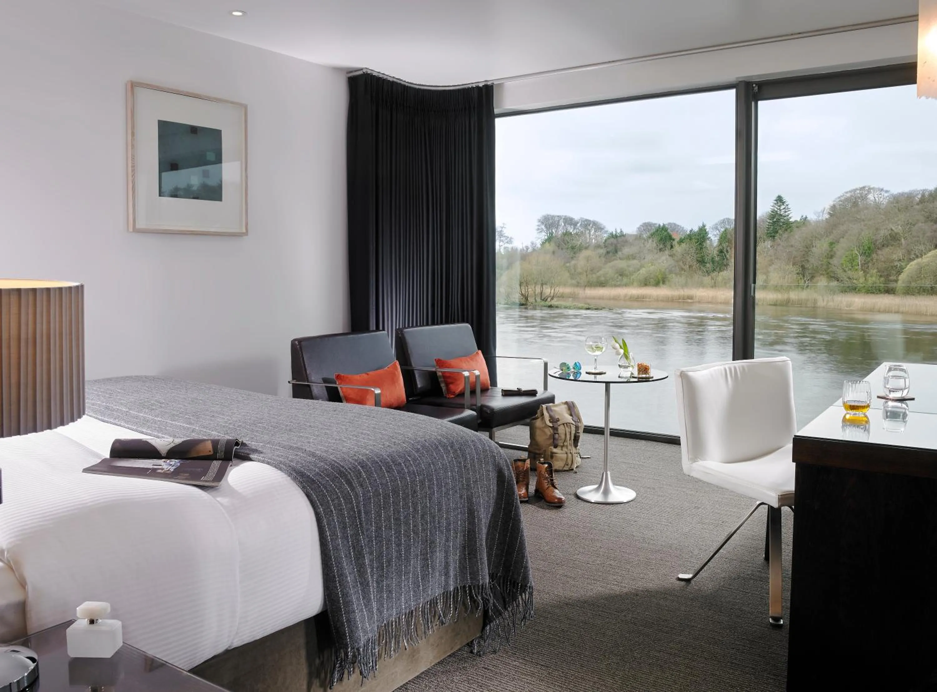 Bedroom, Bed in Ice House Hotel