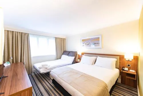 Holiday Inn Cardiff North M4 Jct 32 by IHG