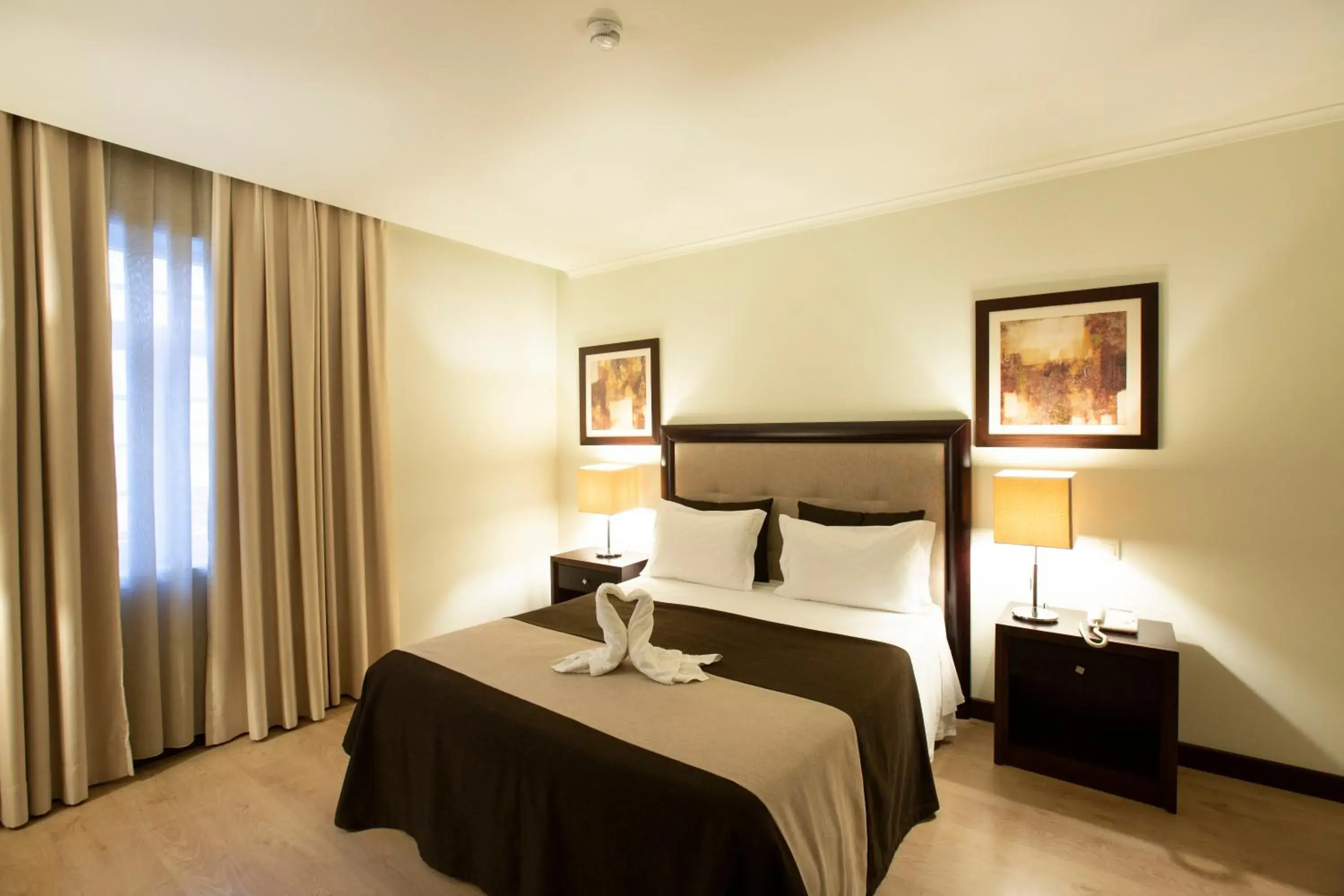 Special Offer - Double Room with Romantic Package in Veneza Hotel Special Offer - Double Room with Romantic Package in Veneza Hotel