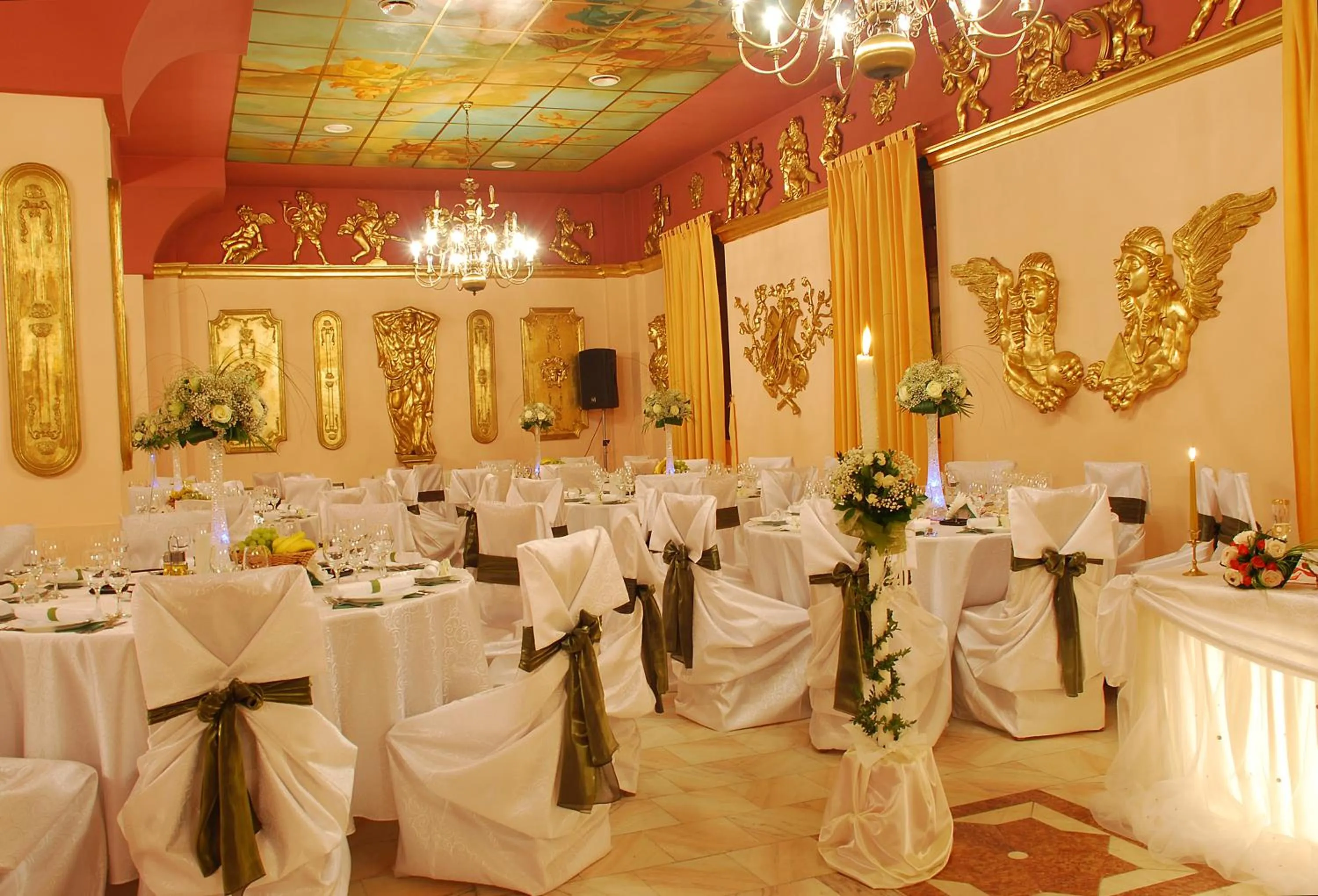 Banquet/Function facilities in Hotel Kreta