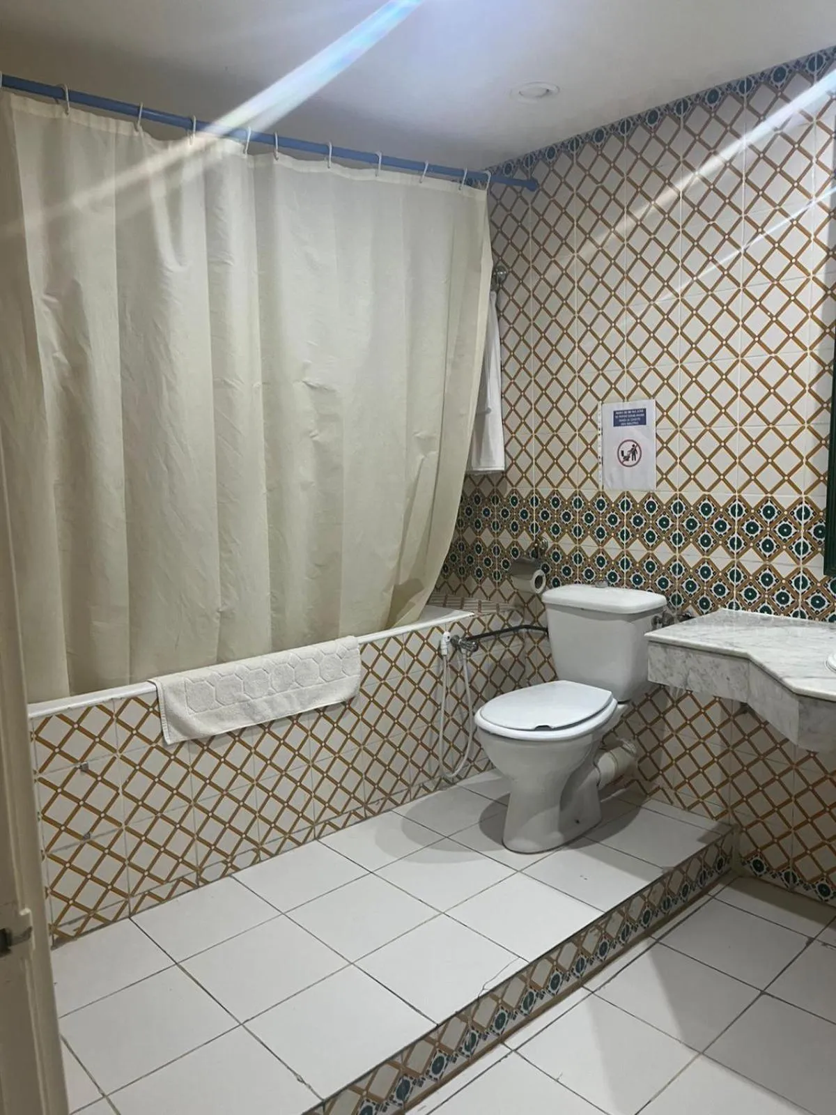 Bathroom in Hotel Mezri