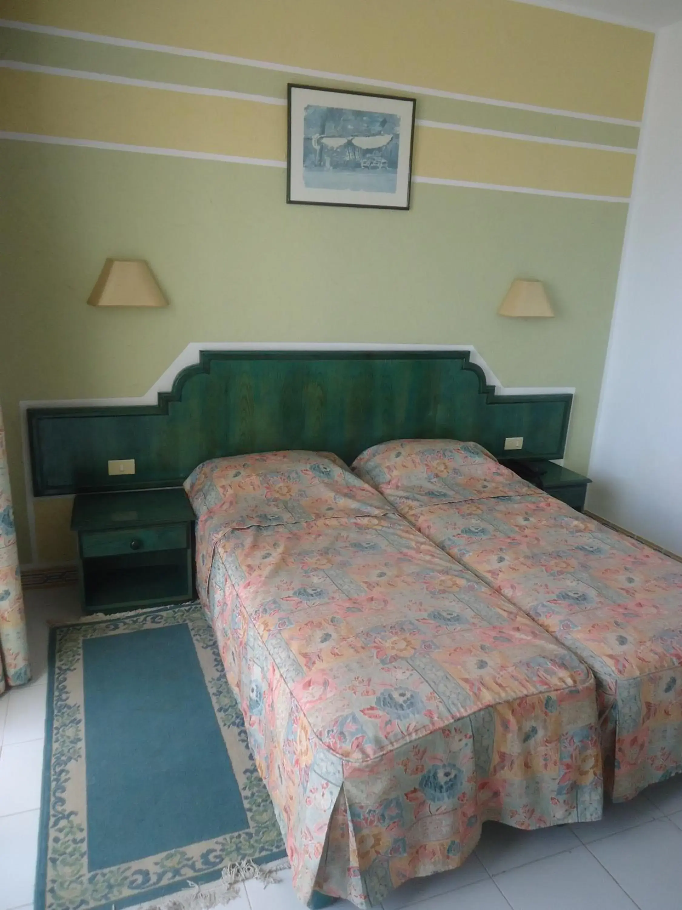 Double Room in Hotel Mezri Double Room in Hotel Mezri