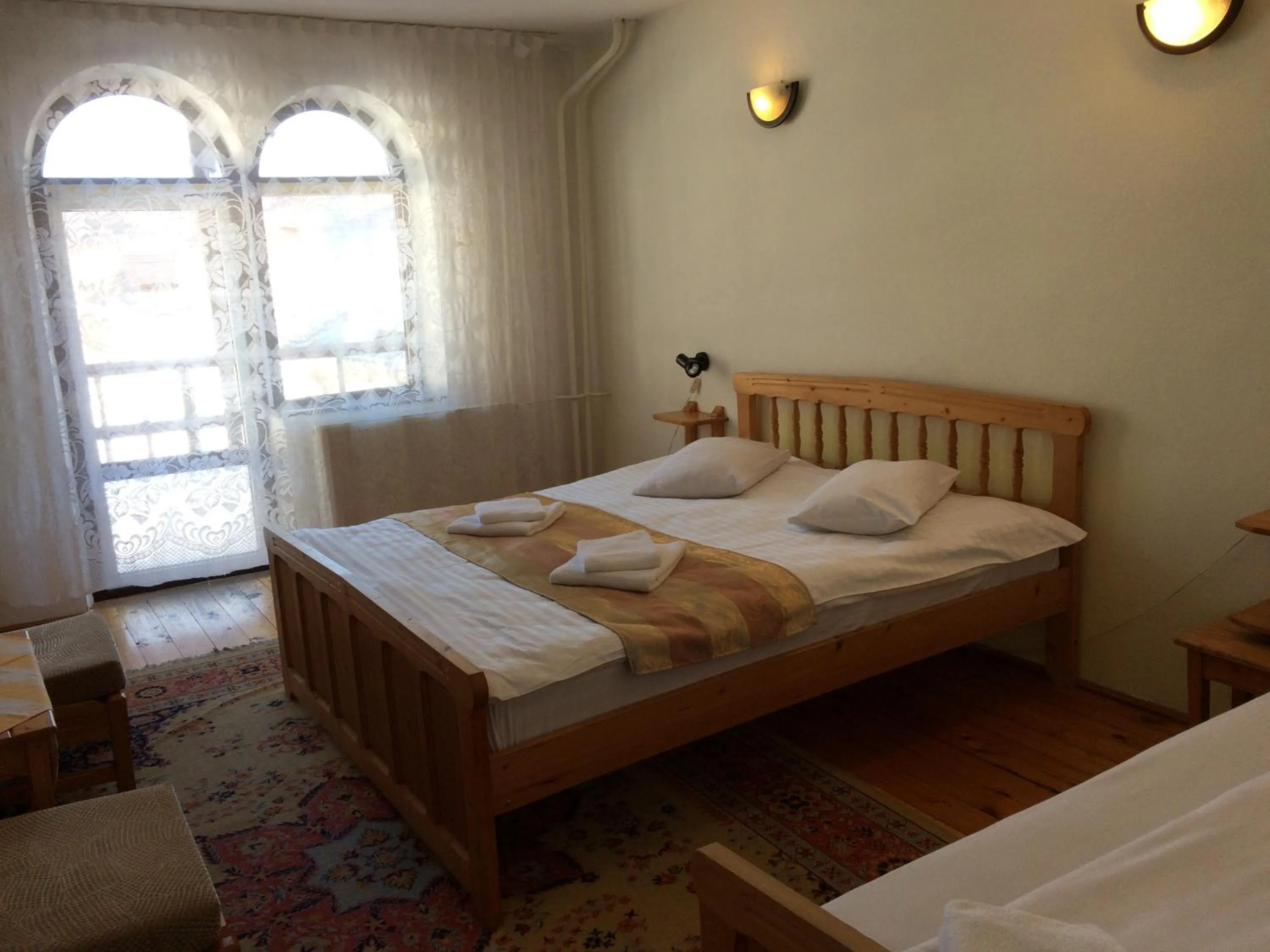 Photo of the whole room, Bed in Pension Casa Alba