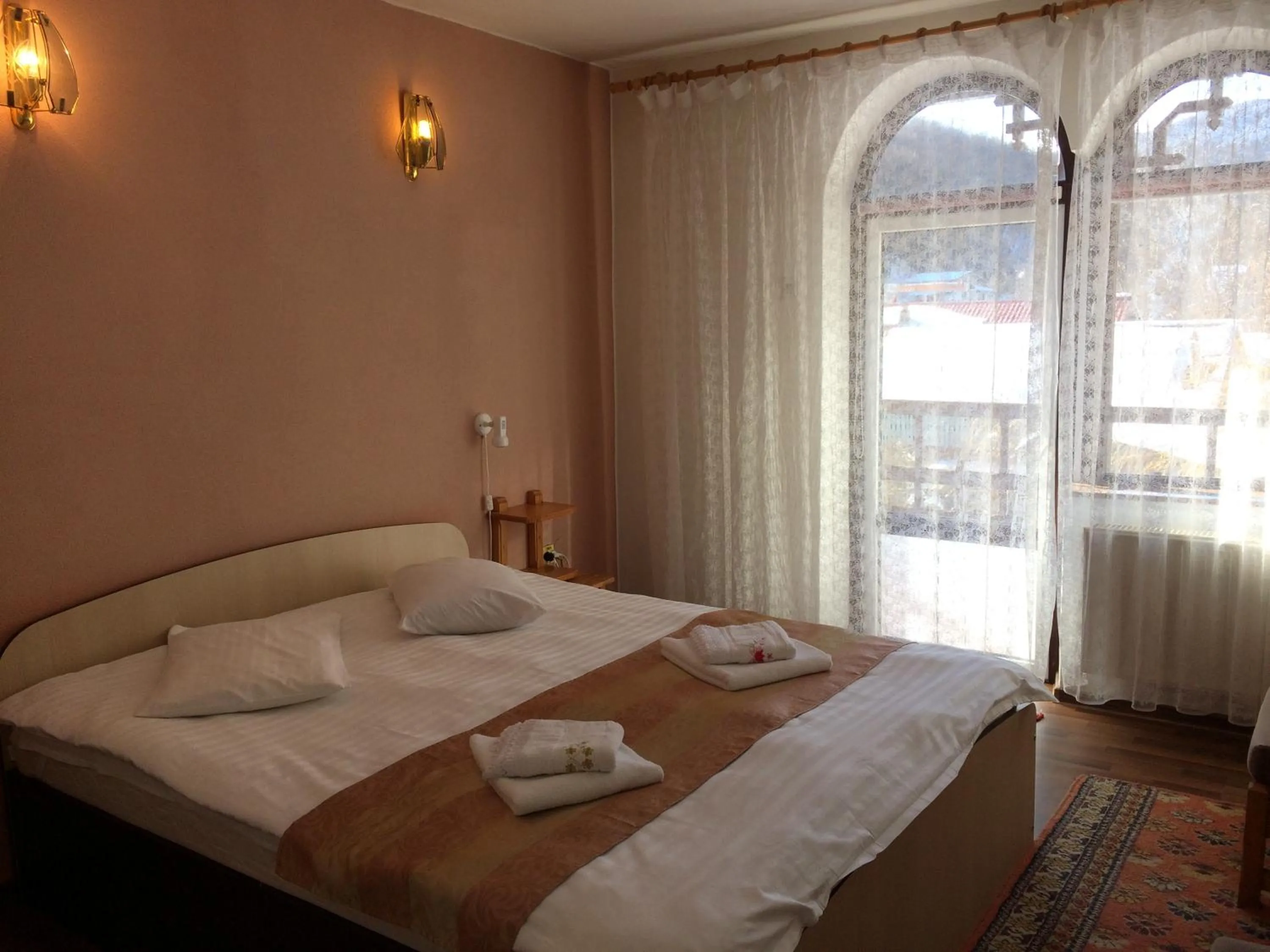 Photo of the whole room, Bed in Pension Casa Alba