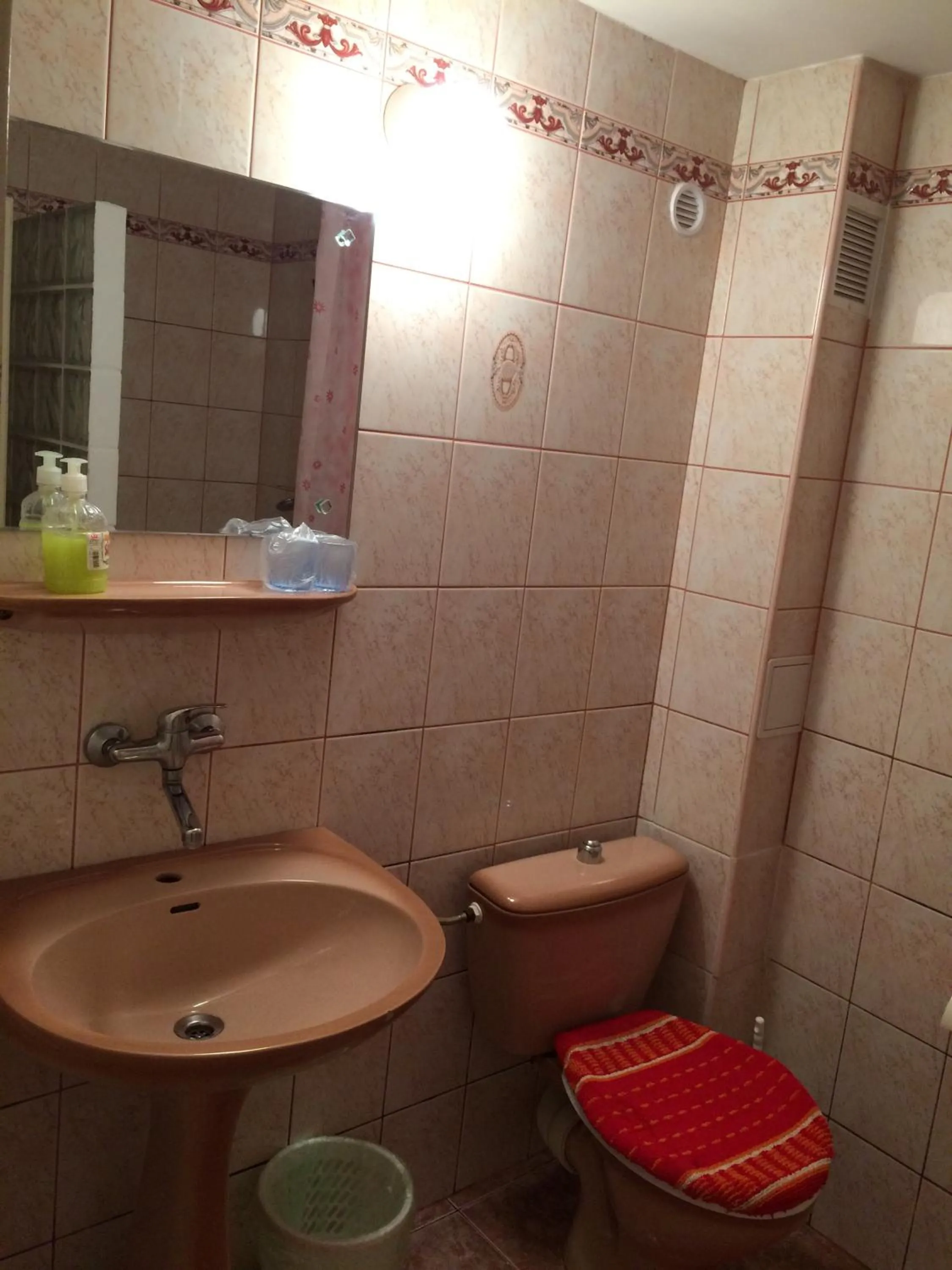 Photo of the whole room in Pension Casa Alba
