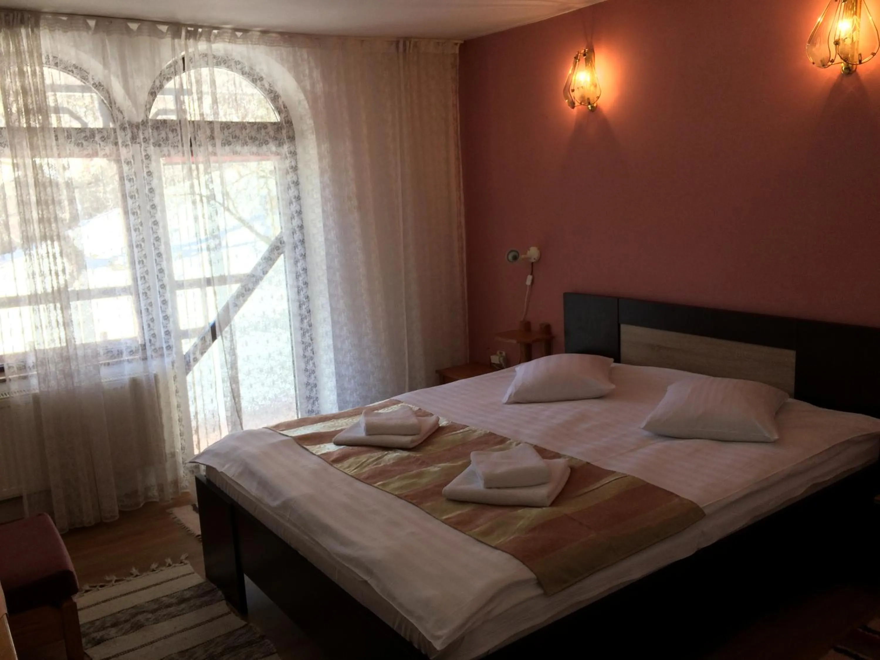 Photo of the whole room, Bed in Pension Casa Alba