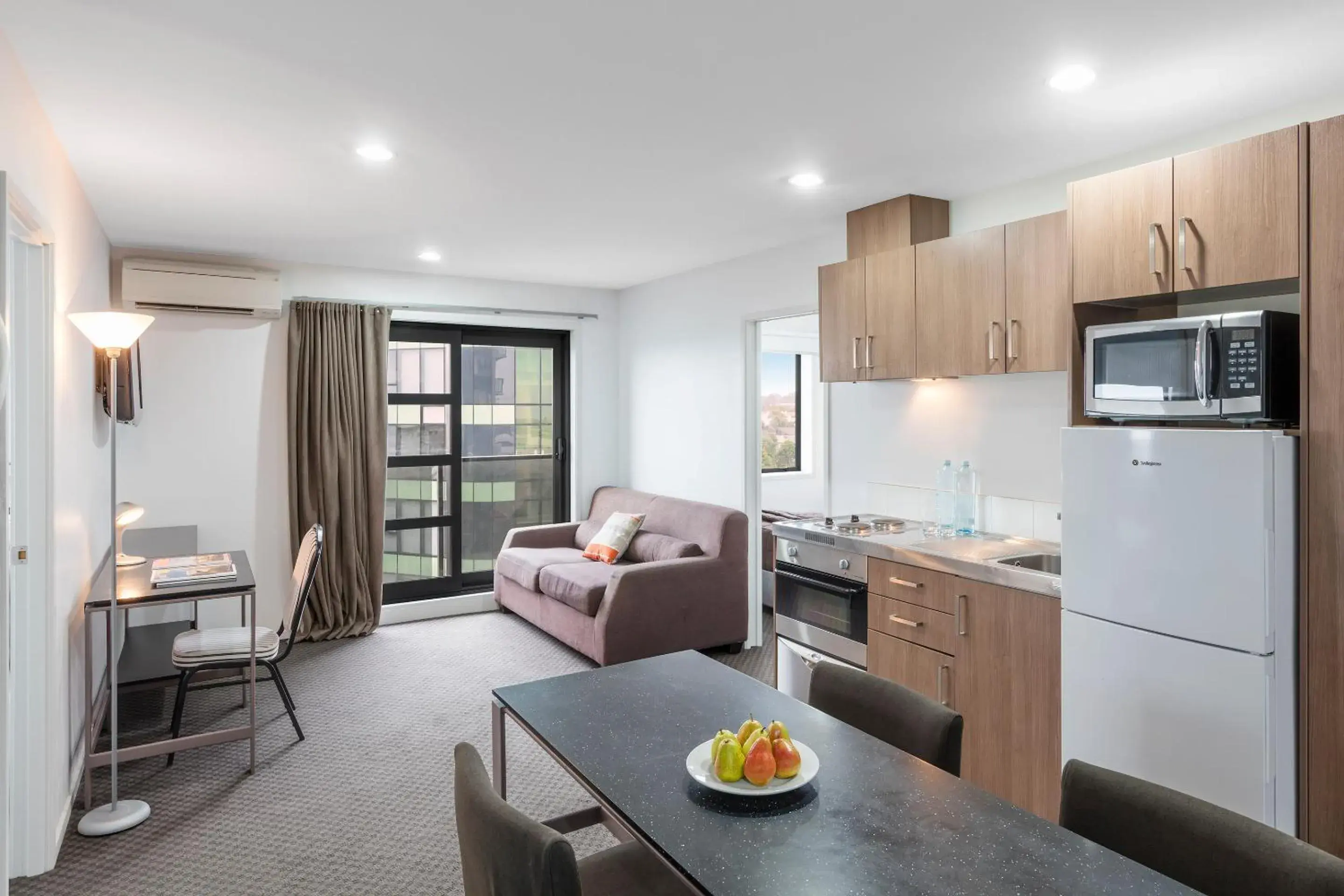 Kitchen or kitchenette in Nesuto St Martins Apartment Hotel Kitchen or kitchenette in Nesuto St Martins Apartment Hotel