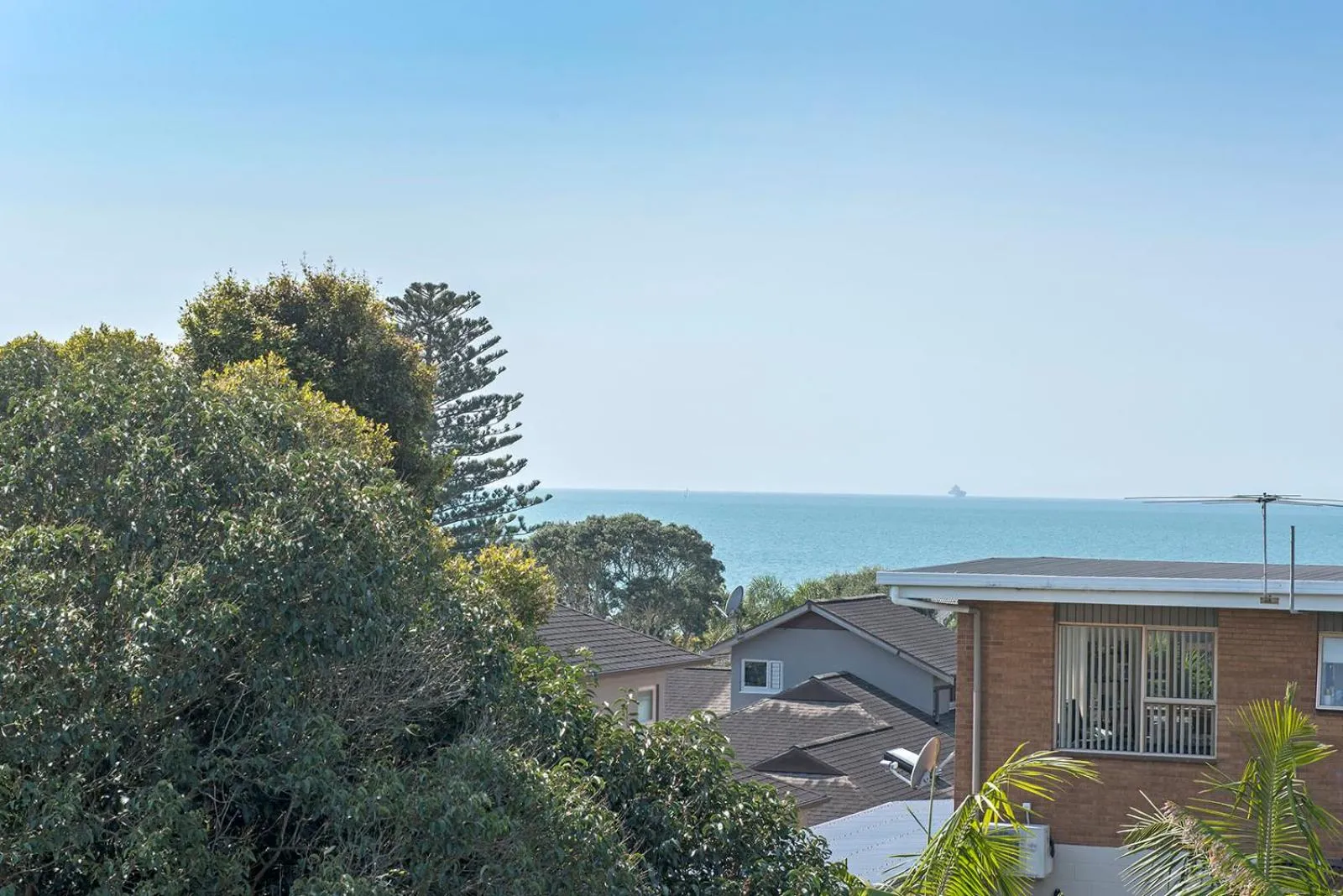 Sea view in Carnmore Hotel Takapuna