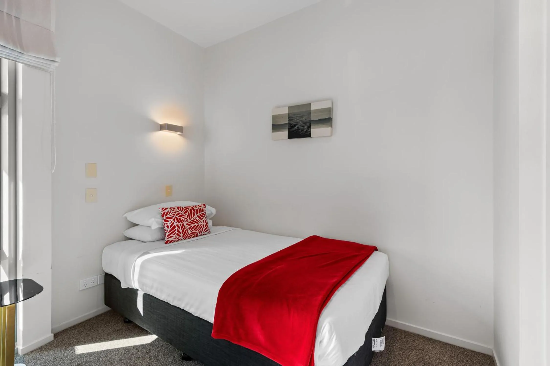Bed in Marsden Suites Nautilus Orewa