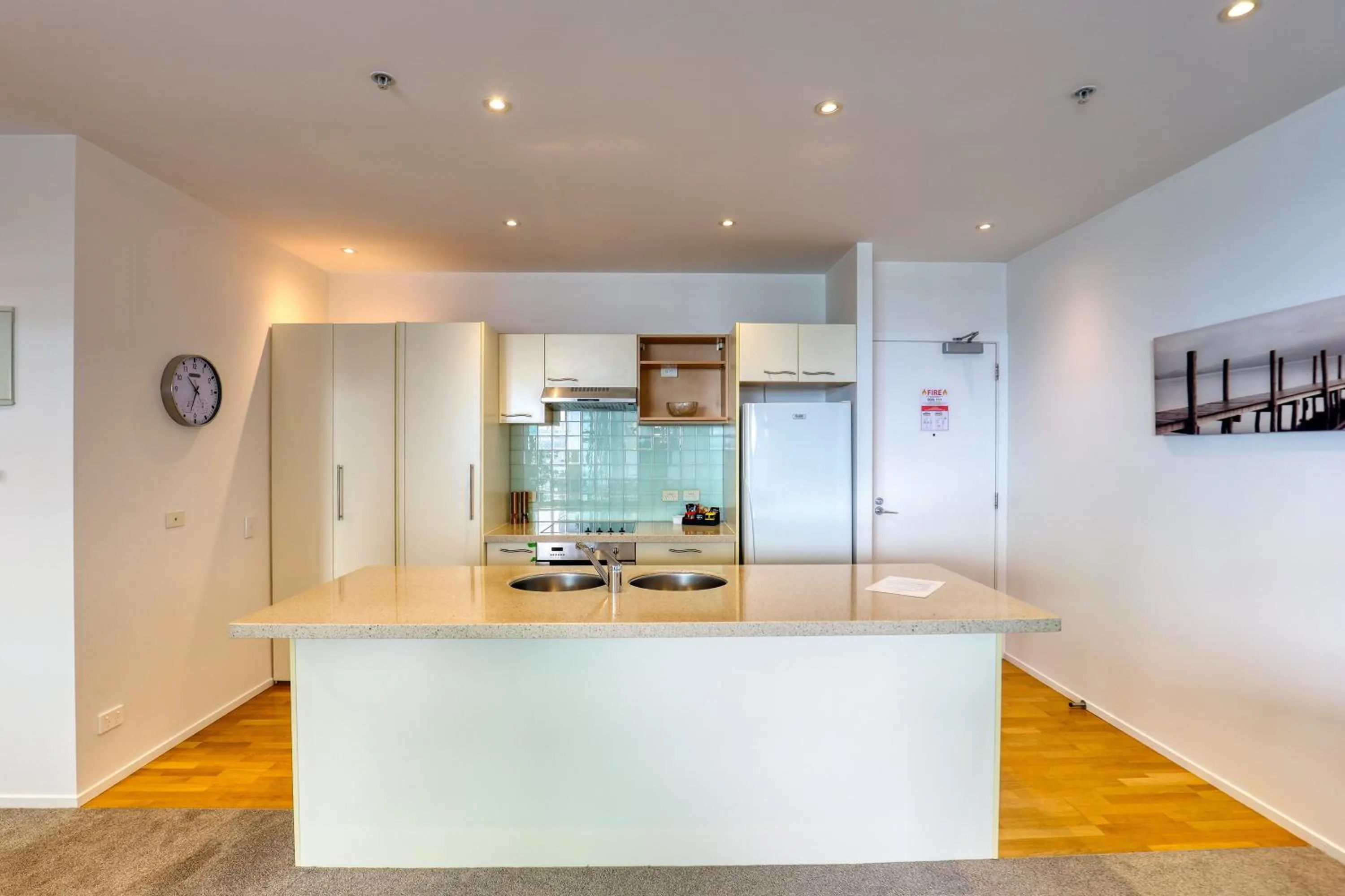 Kitchen or kitchenette in Marsden Suites Nautilus Orewa