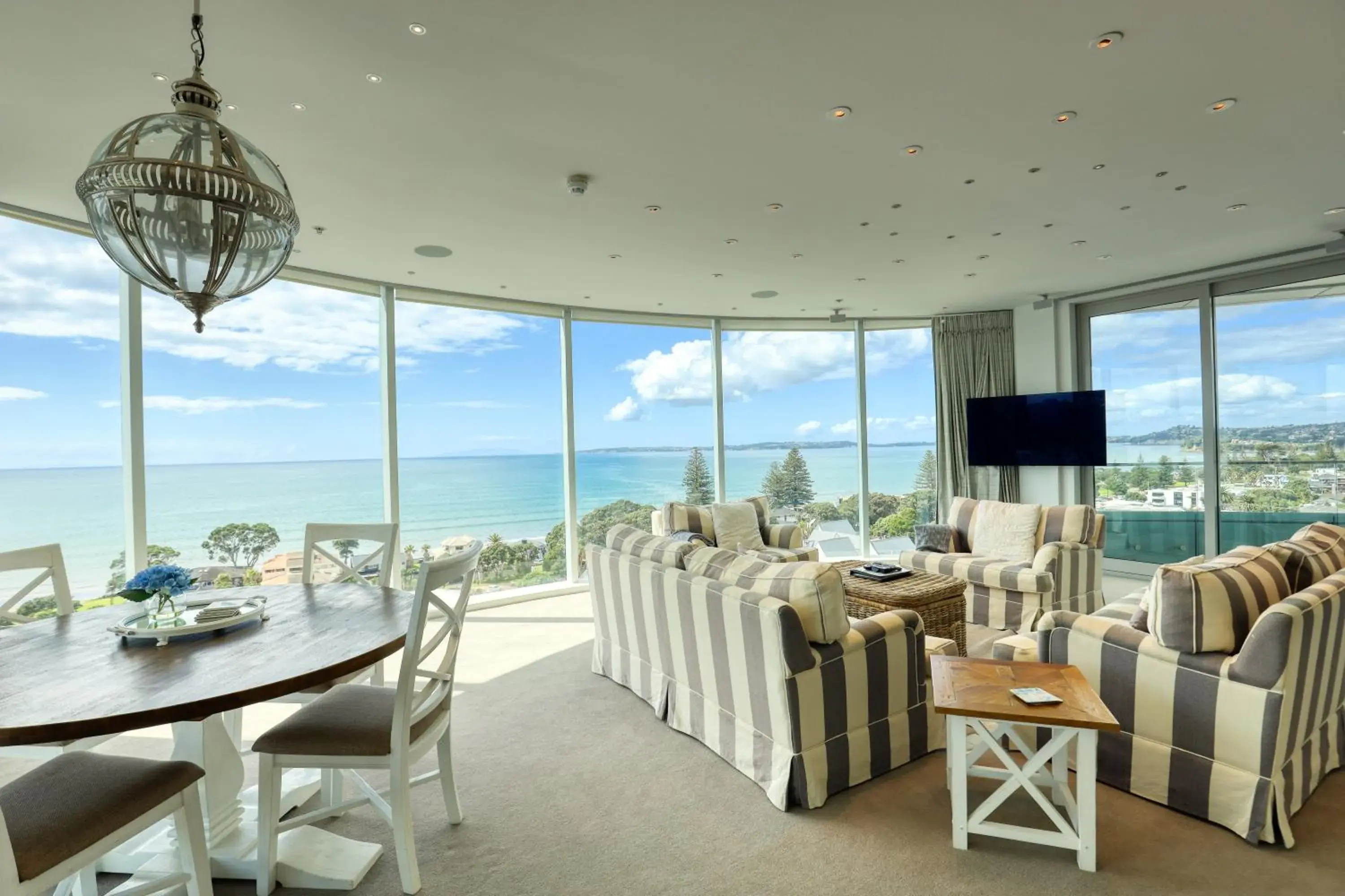 Sea view in Marsden Suites Nautilus Orewa Sea view in Marsden Suites Nautilus Orewa