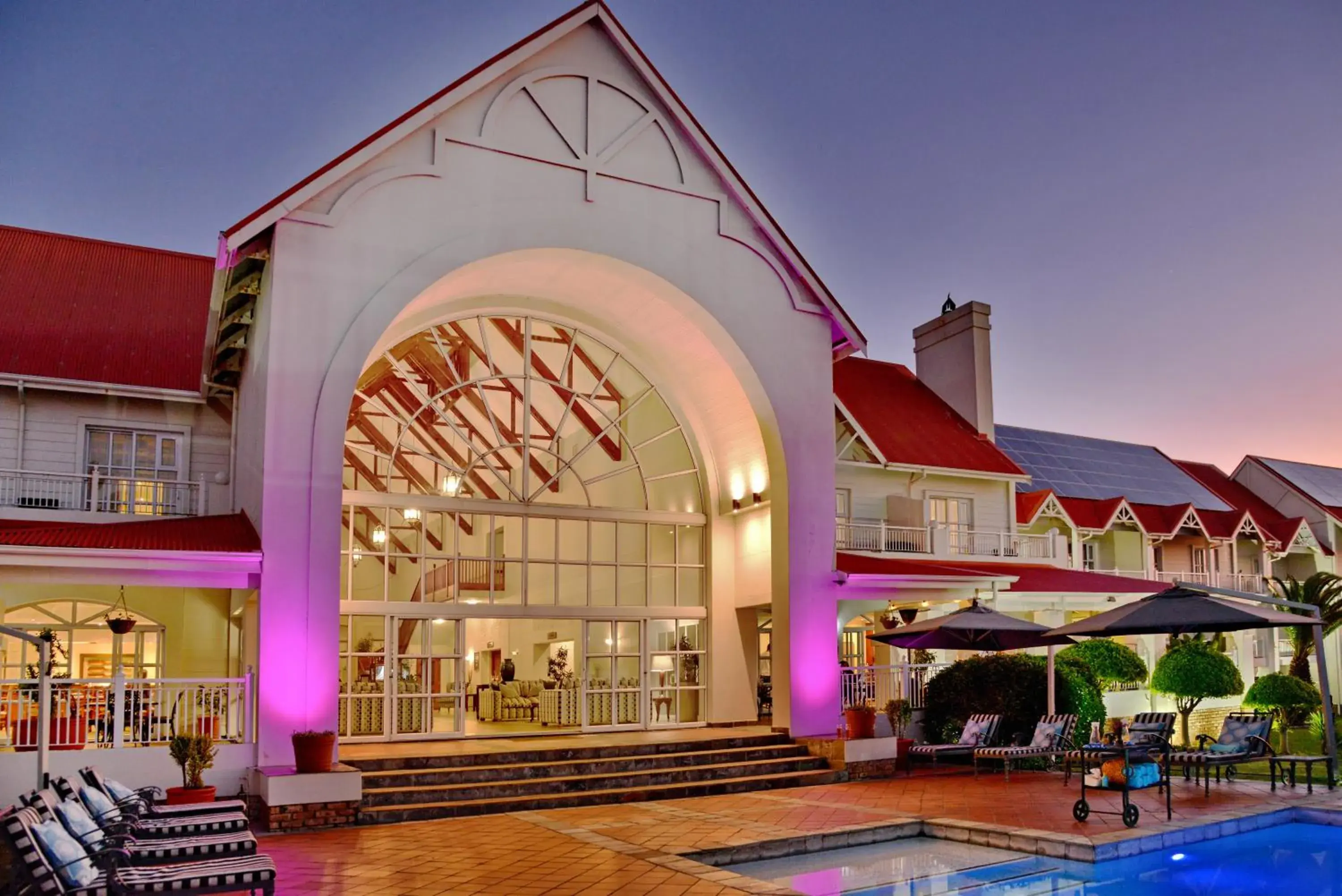 Property building in Courtyard Hotel Gqeberha Property building in Courtyard Hotel Gqeberha