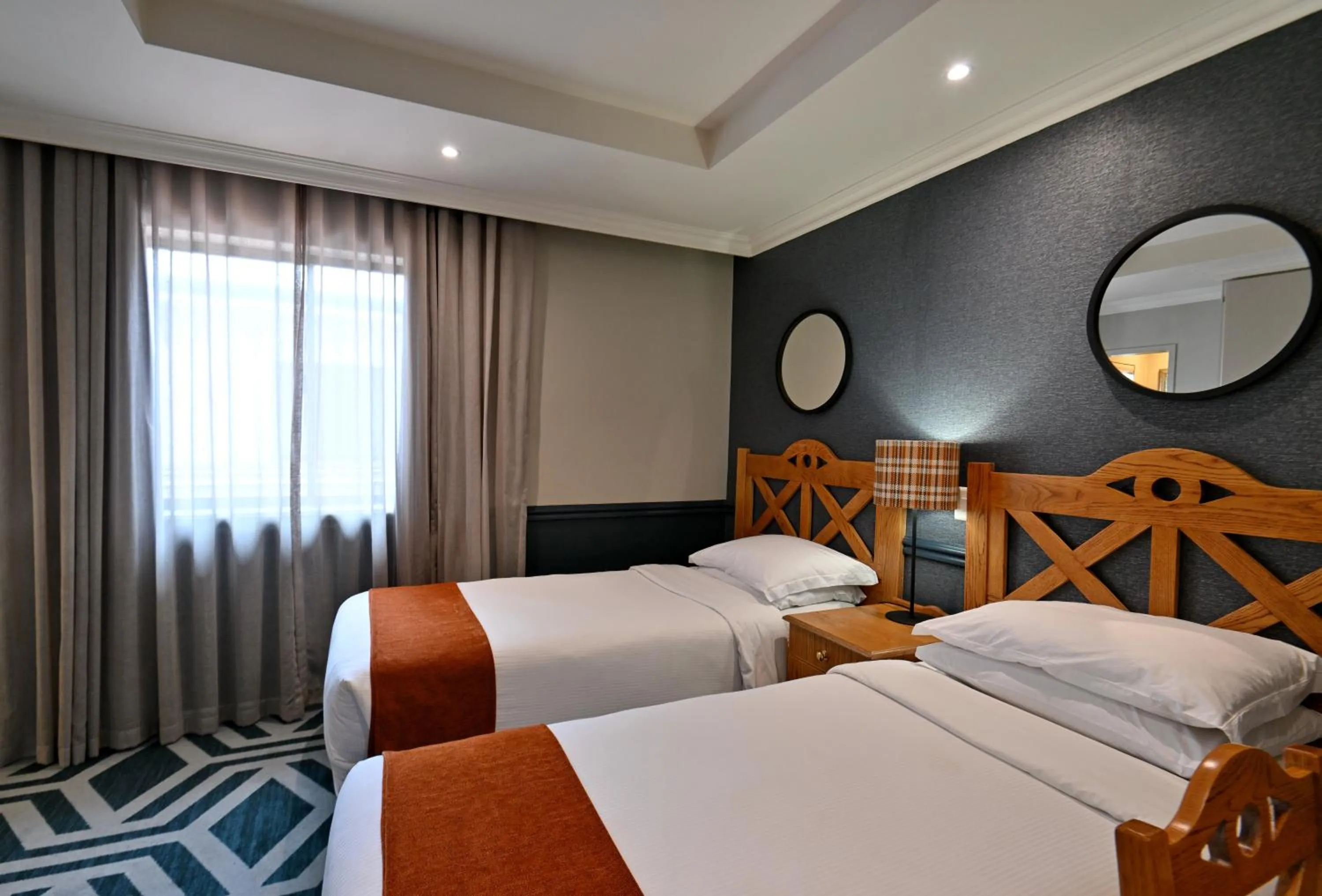 Bed in Courtyard Hotel Rosebank