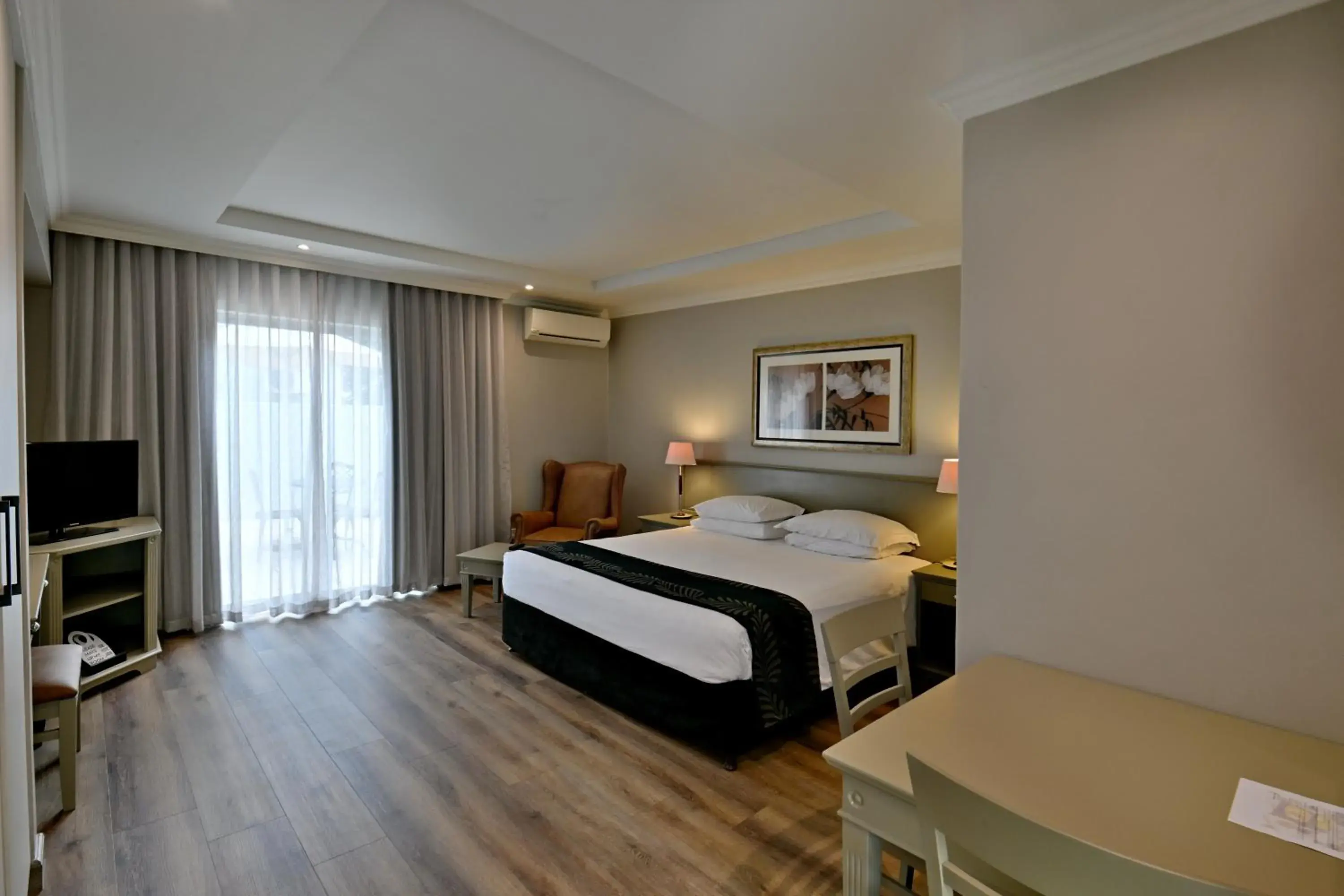 Bed in Courtyard Hotel Sandton Bed in Courtyard Hotel Sandton