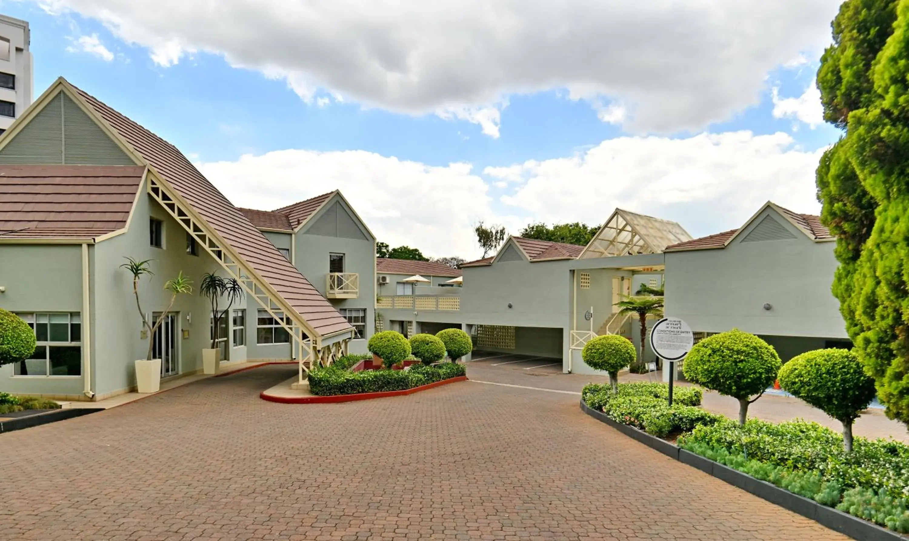 Property building in Courtyard Hotel Sandton Property building in Courtyard Hotel Sandton