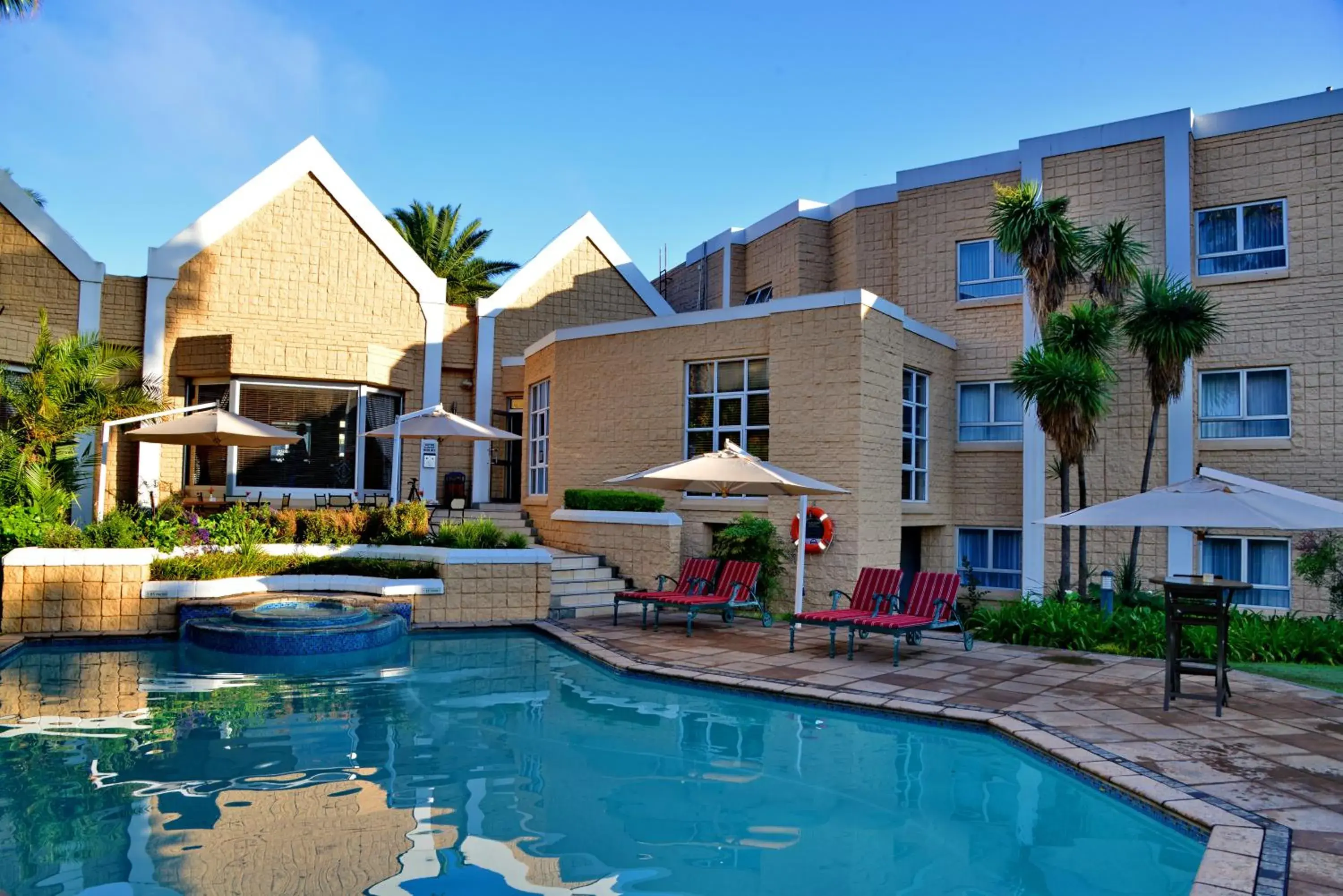 Swimming pool in City Lodge Hotel Bloemfontein Swimming pool in City Lodge Hotel Bloemfontein