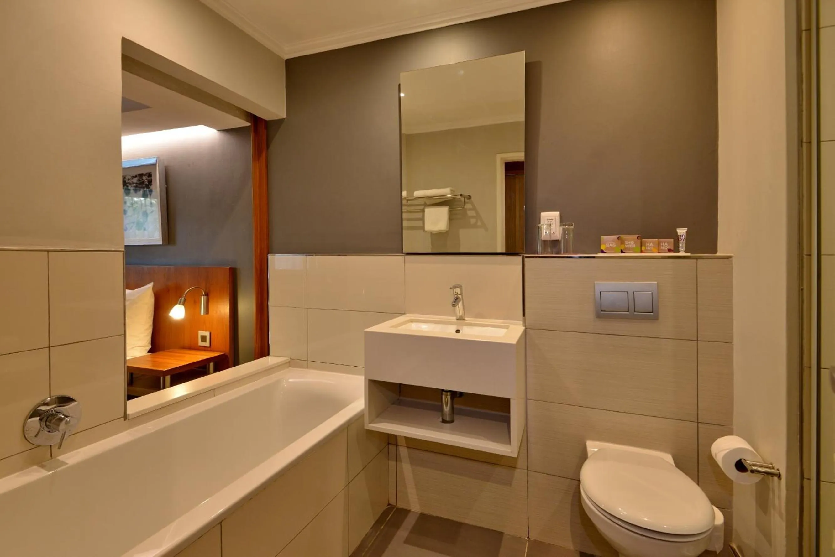 Bathroom in City Lodge Hotel Bloemfontein