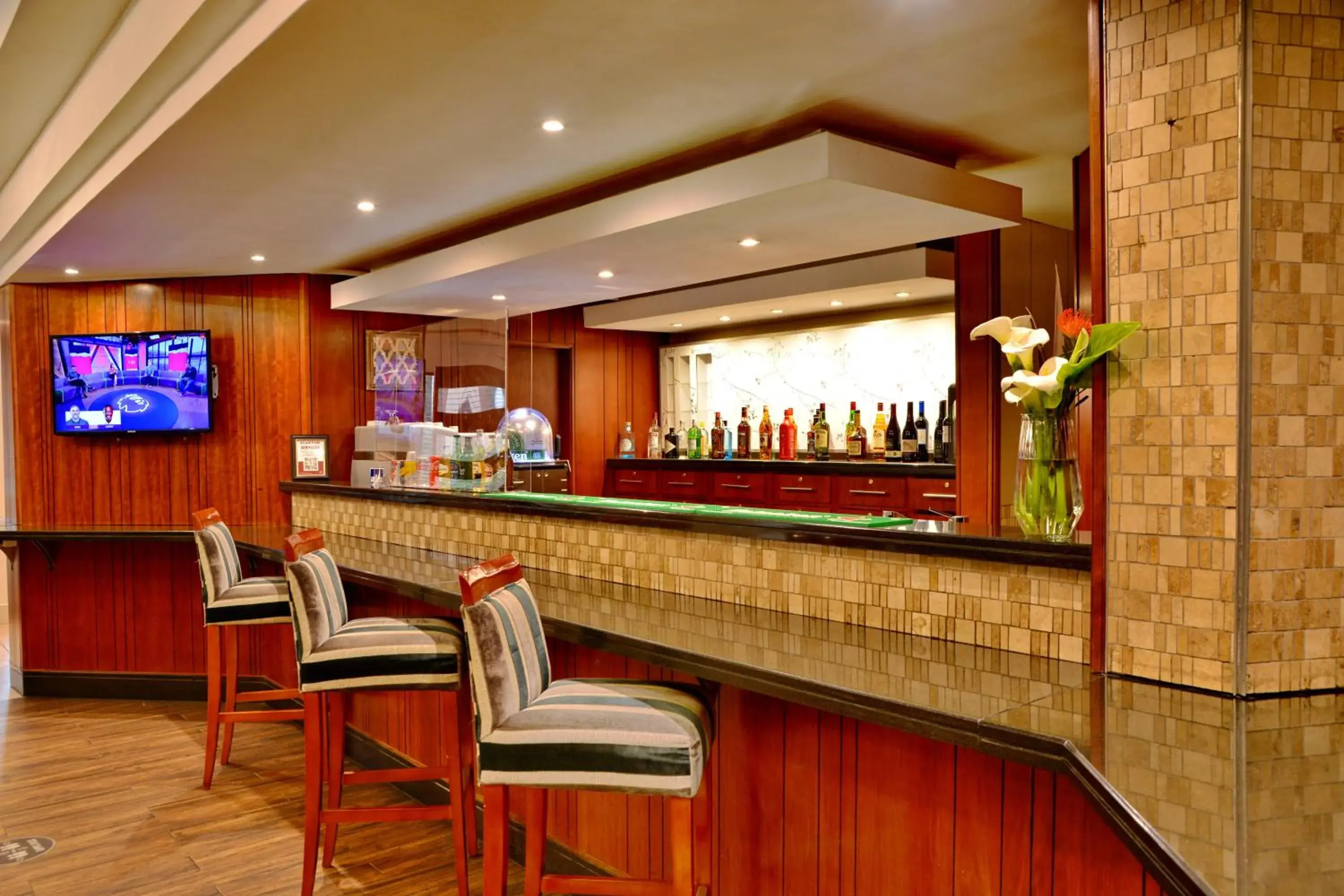 Lounge or bar in City Lodge Hotel Bloemfontein Lounge or bar in City Lodge Hotel Bloemfontein