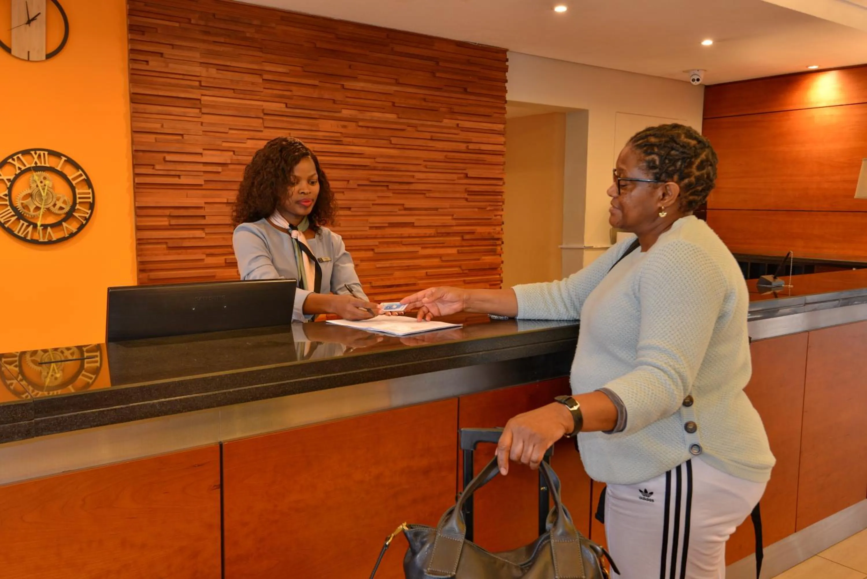 Lobby or reception in City Lodge Hotel Johannesburg Airport, Barbara Road