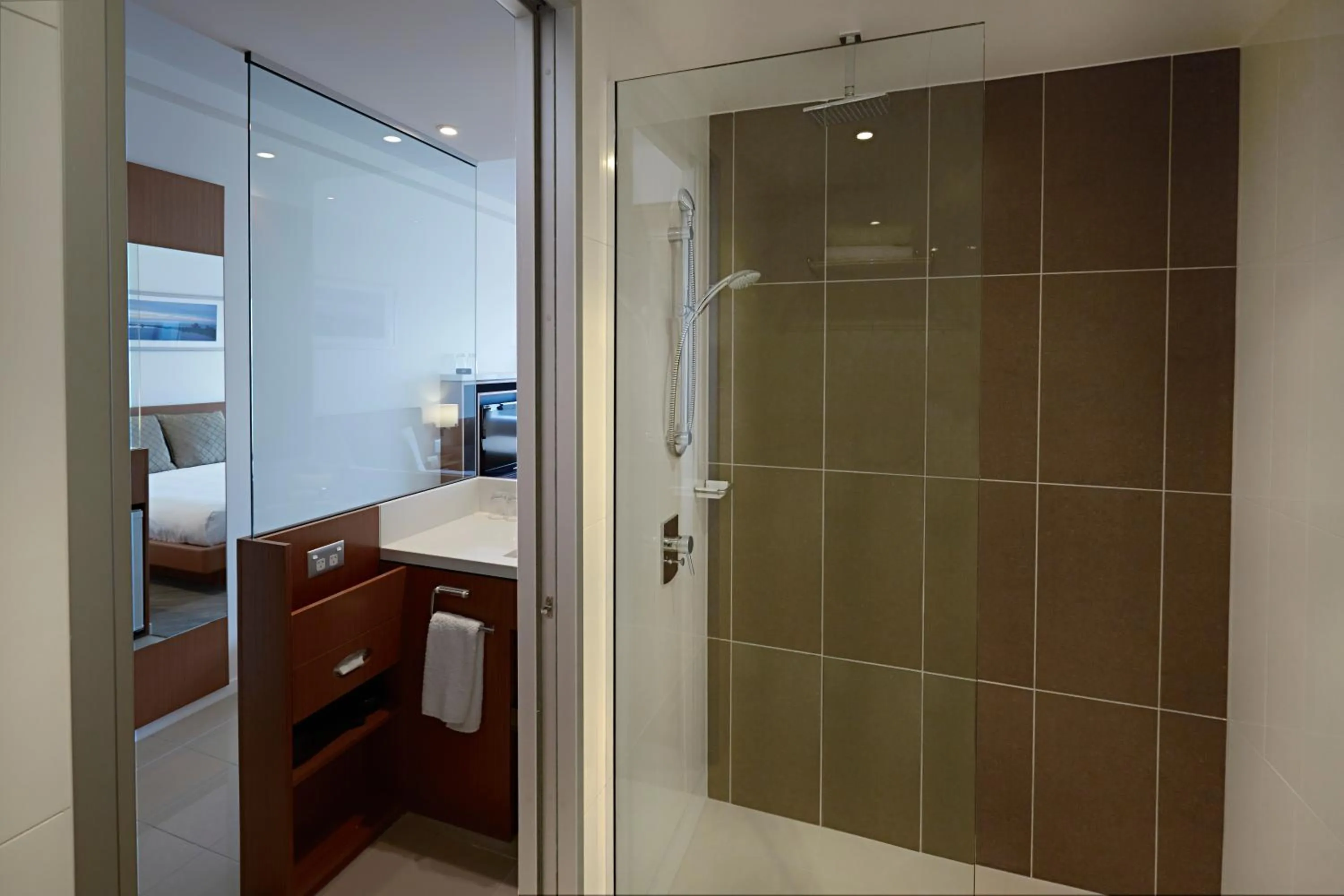 Bathroom in Novotel Christchurch Cathedral Square