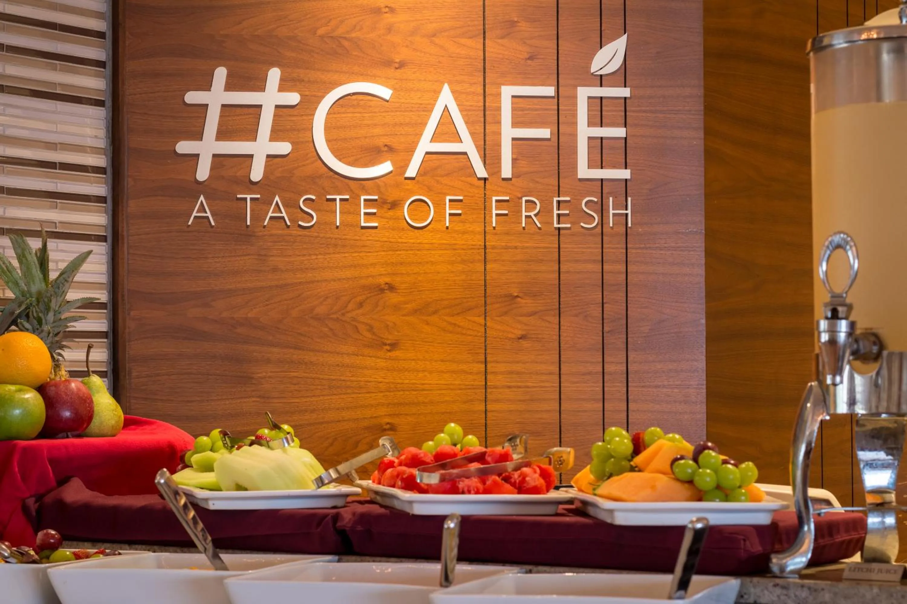 Breakfast in City Lodge Hotel Gqeberha