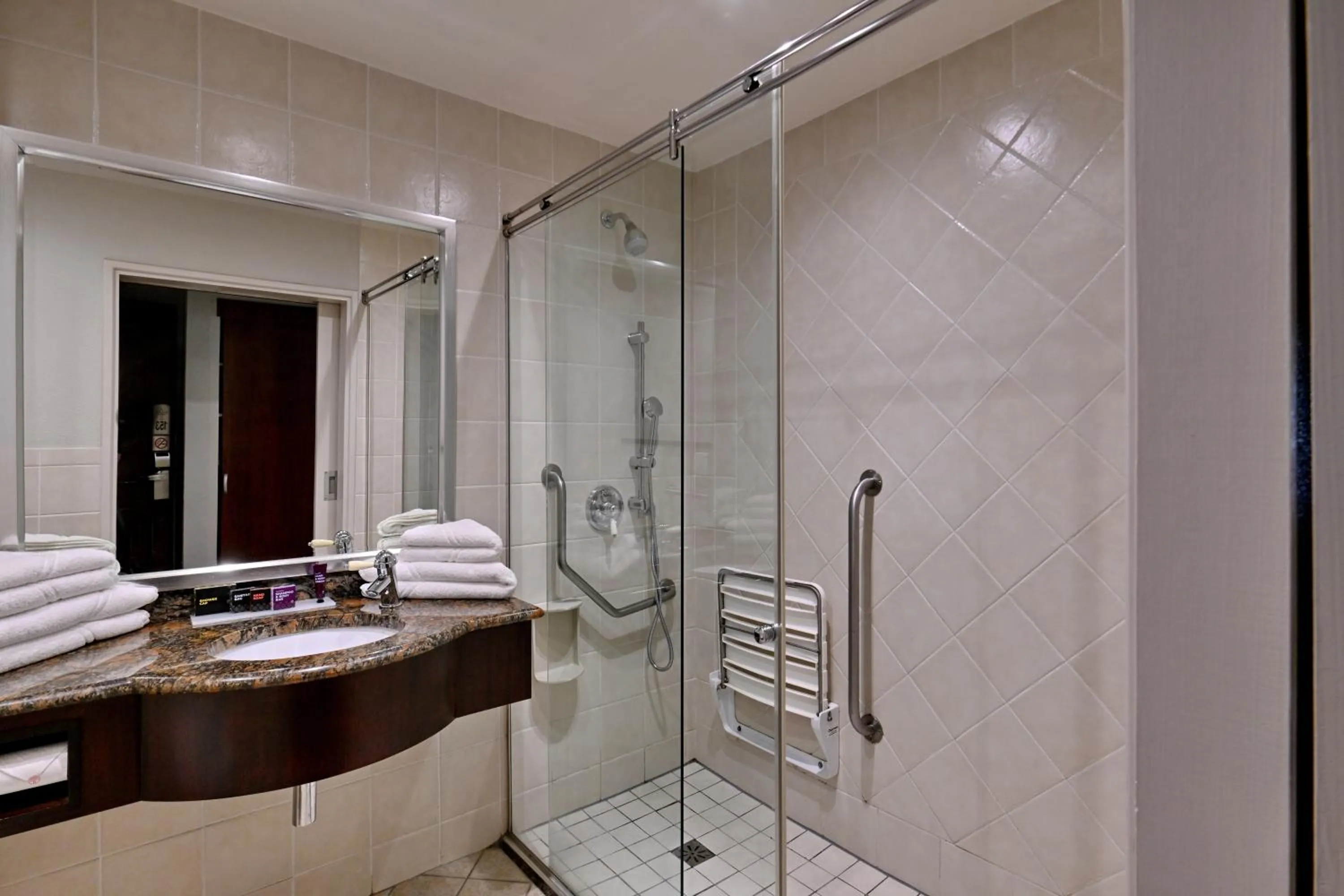 Shower in City Lodge Hotel Sandton, Morningside