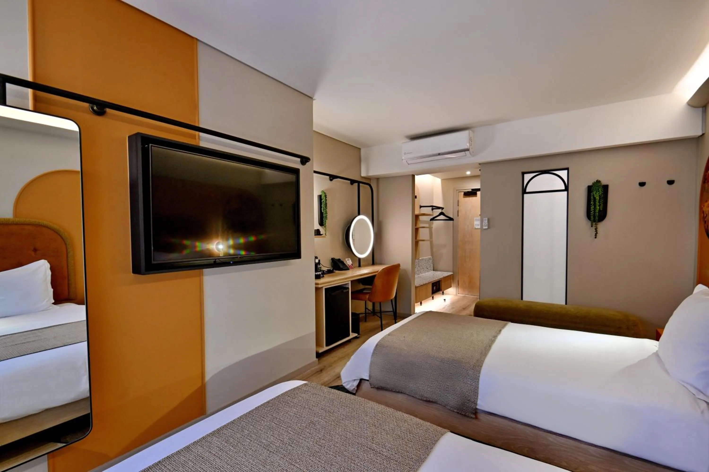 Evening entertainment, Bed in City Lodge Hotel V&A Waterfront