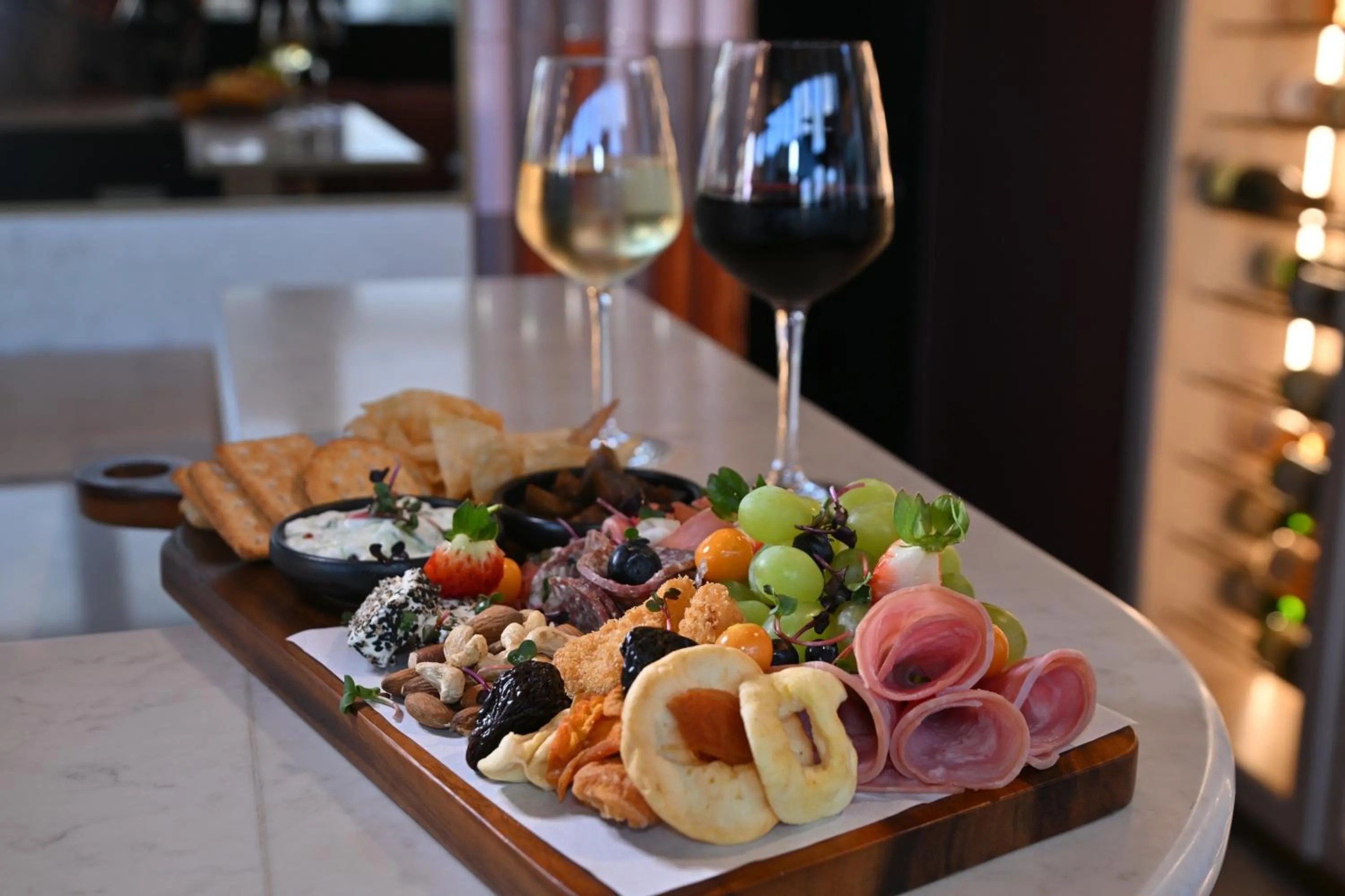 Lounge or bar in City Lodge Hotel V&A Waterfront