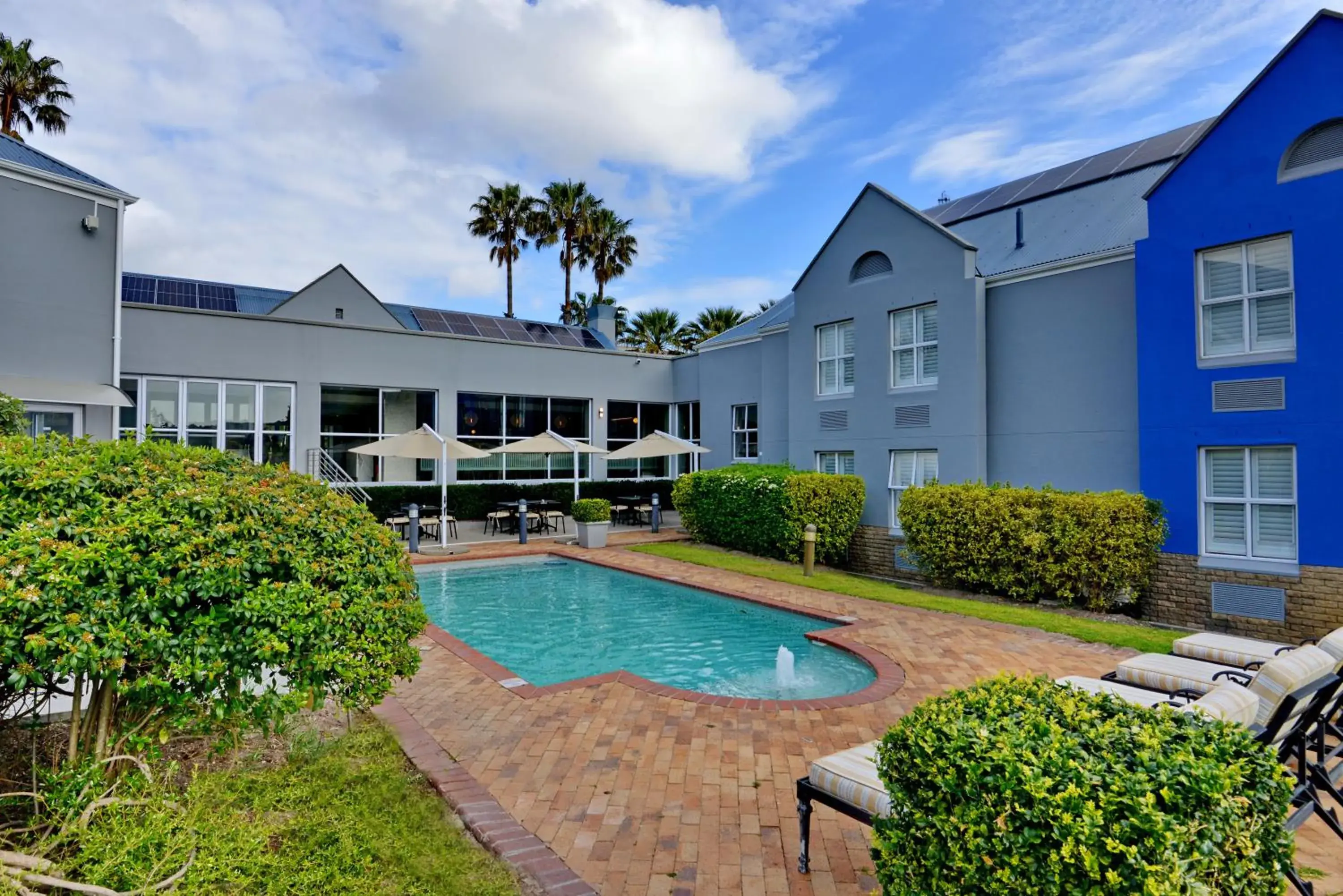 Pool view in Town Lodge Bellville Pool view in Town Lodge Bellville