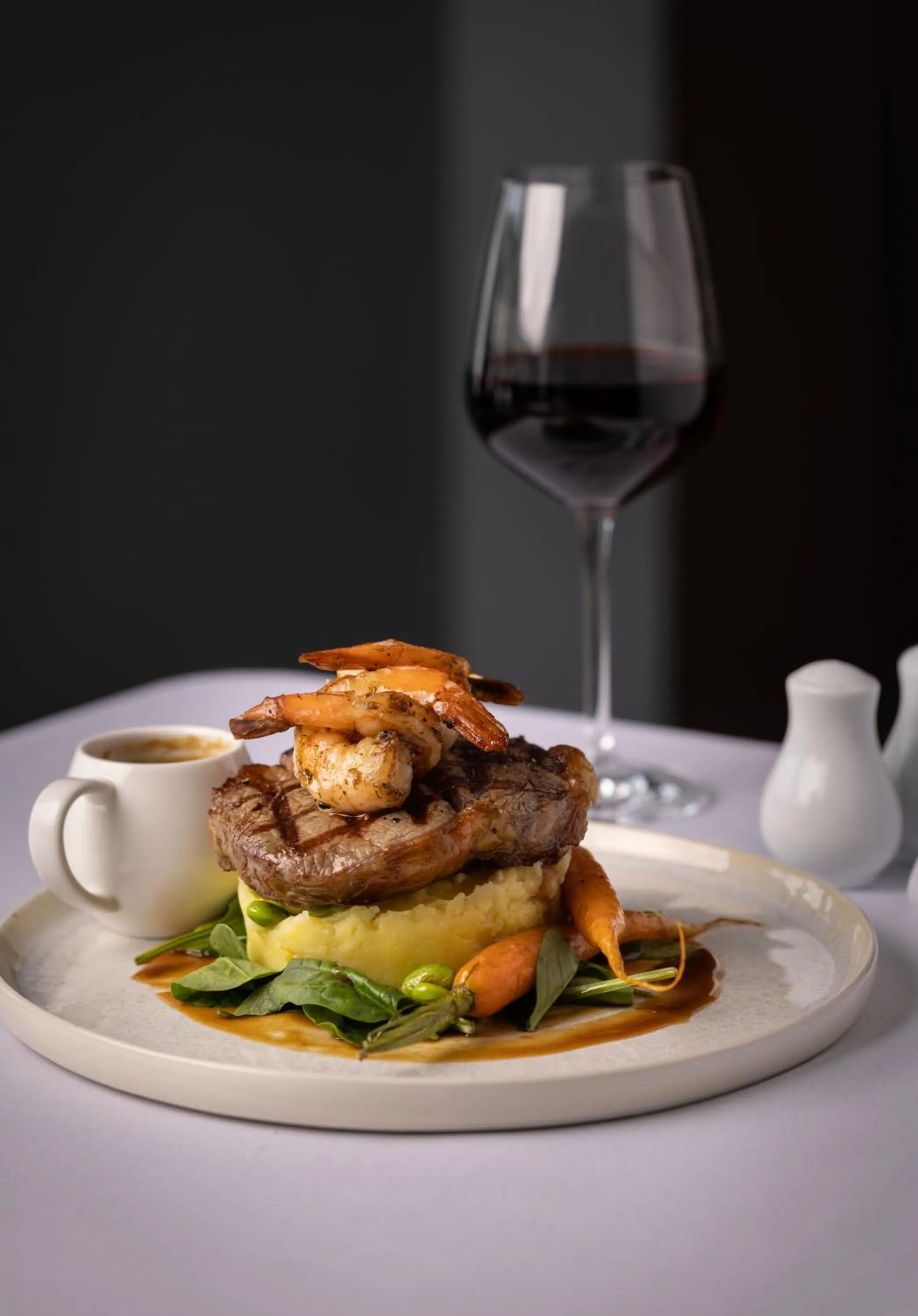 Restaurant/places to eat in Edit Picton