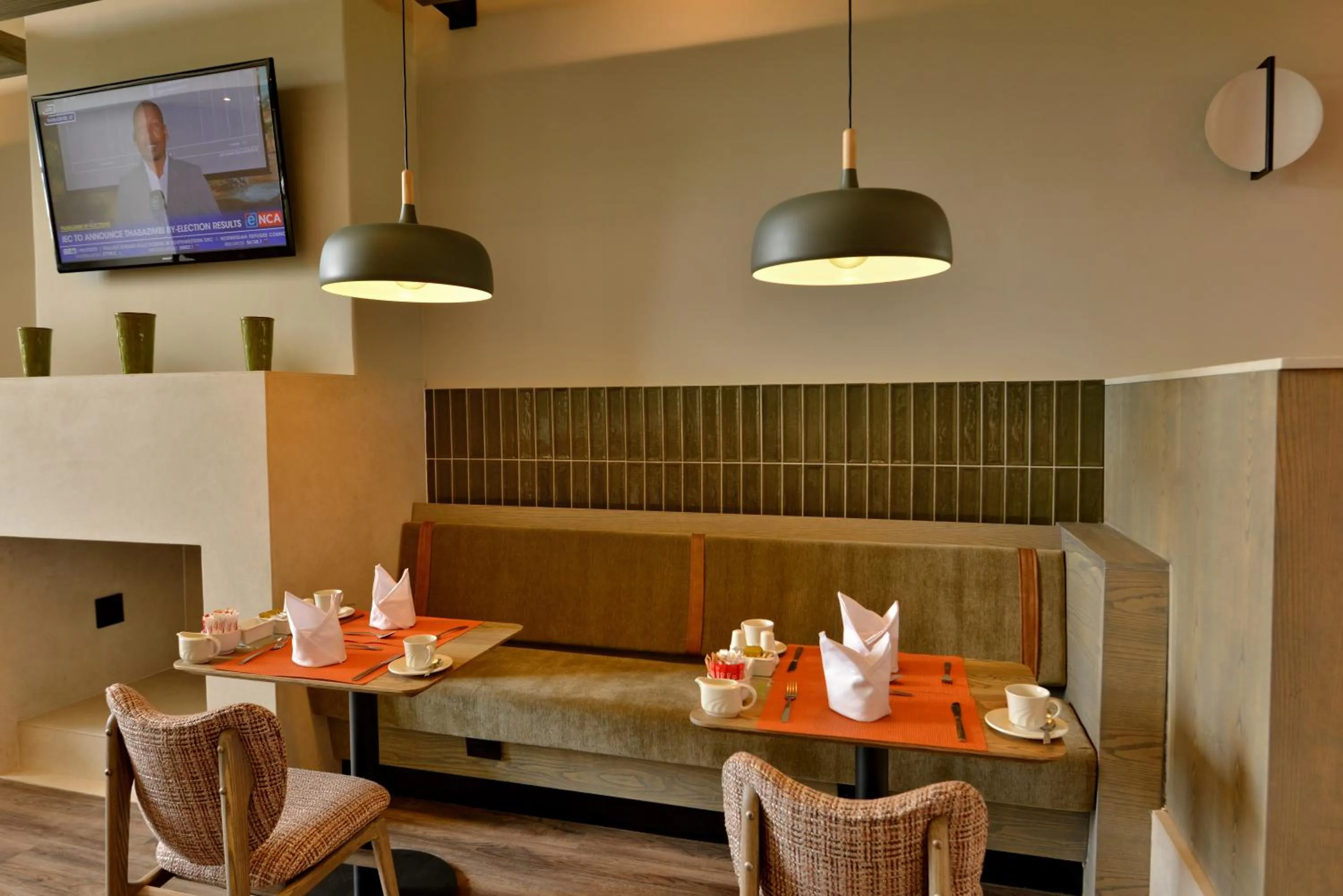 Dining area in Town Lodge George