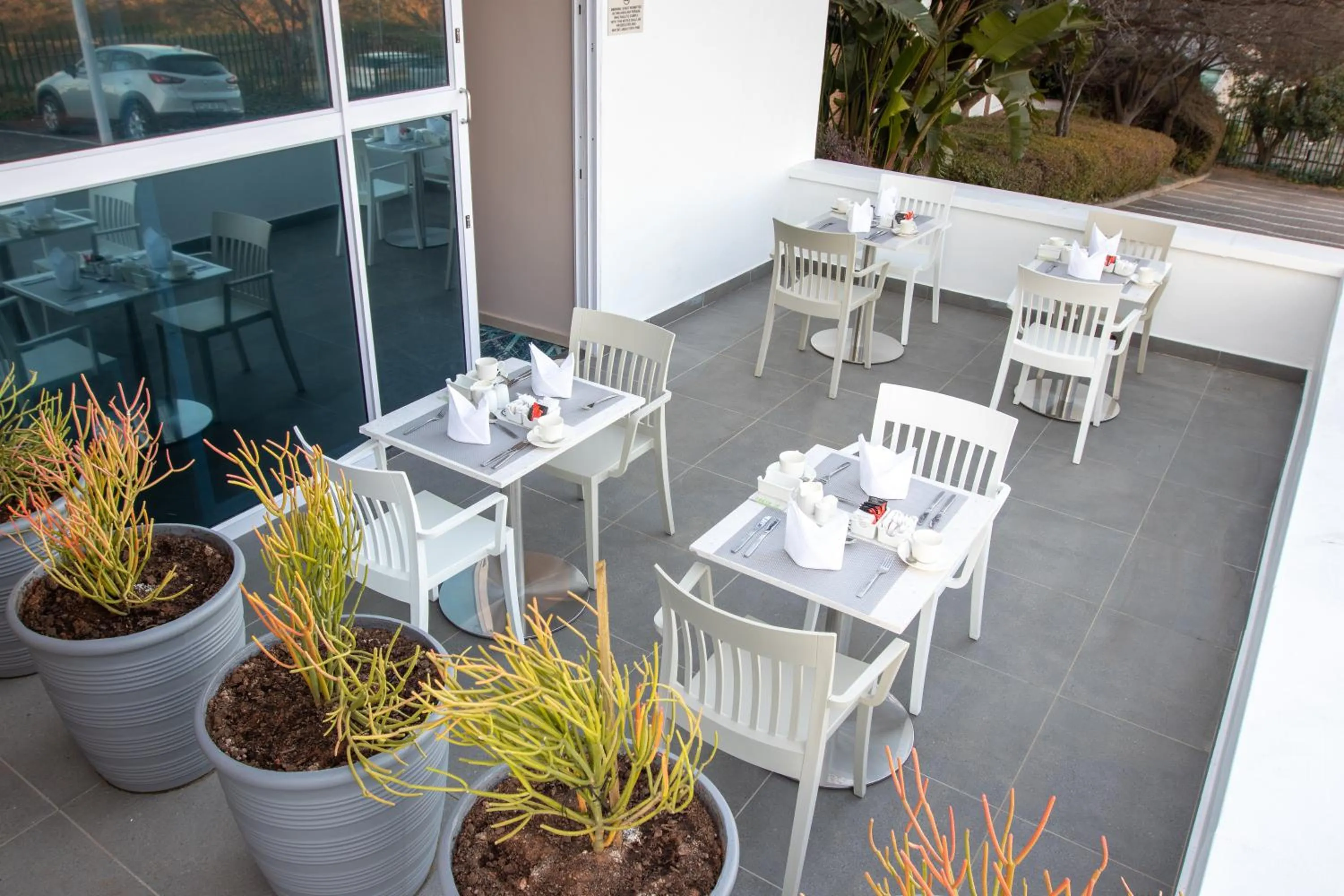 Patio in Town Lodge Johannesburg Airport