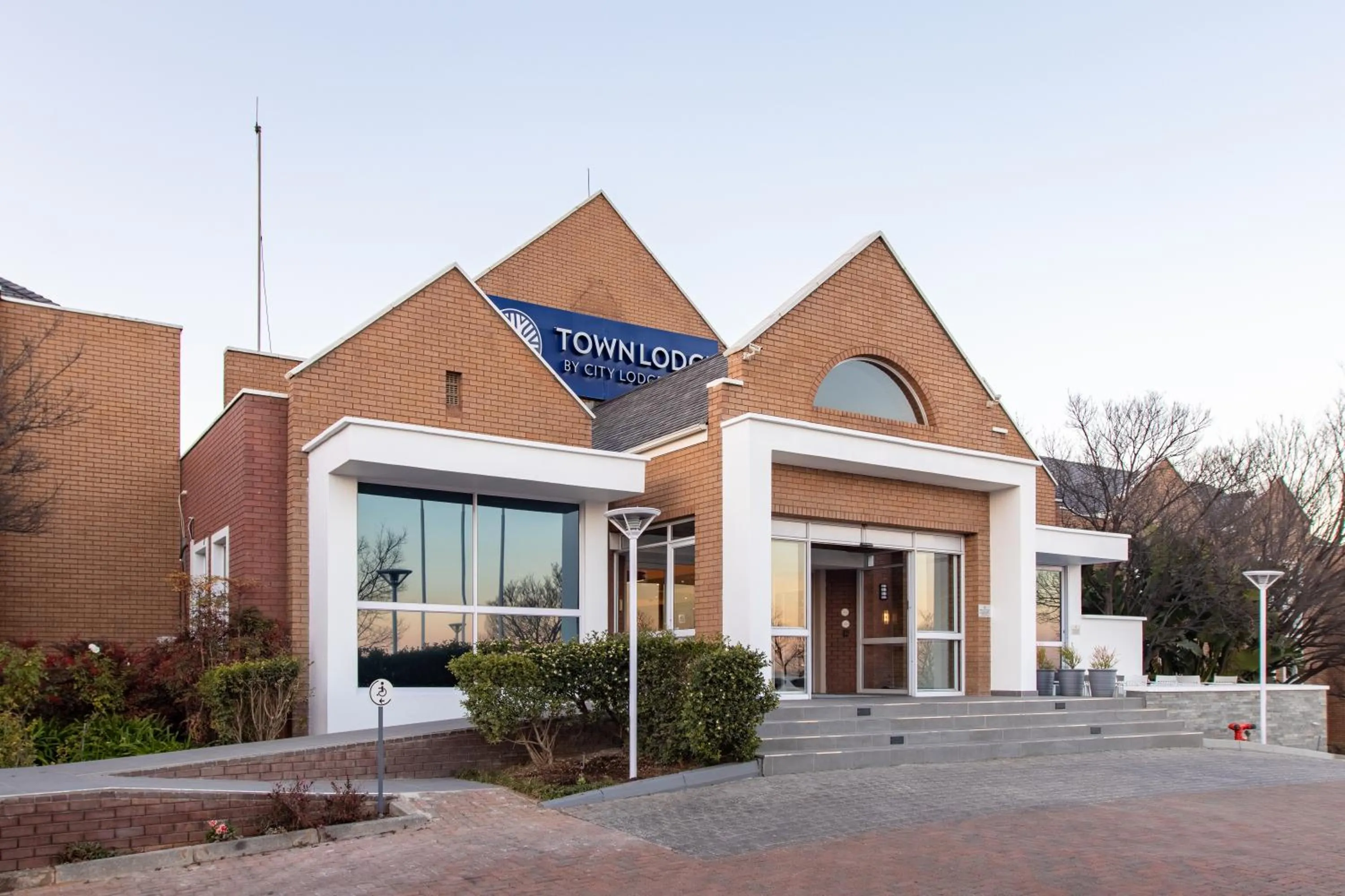 Property building in Town Lodge Johannesburg Airport