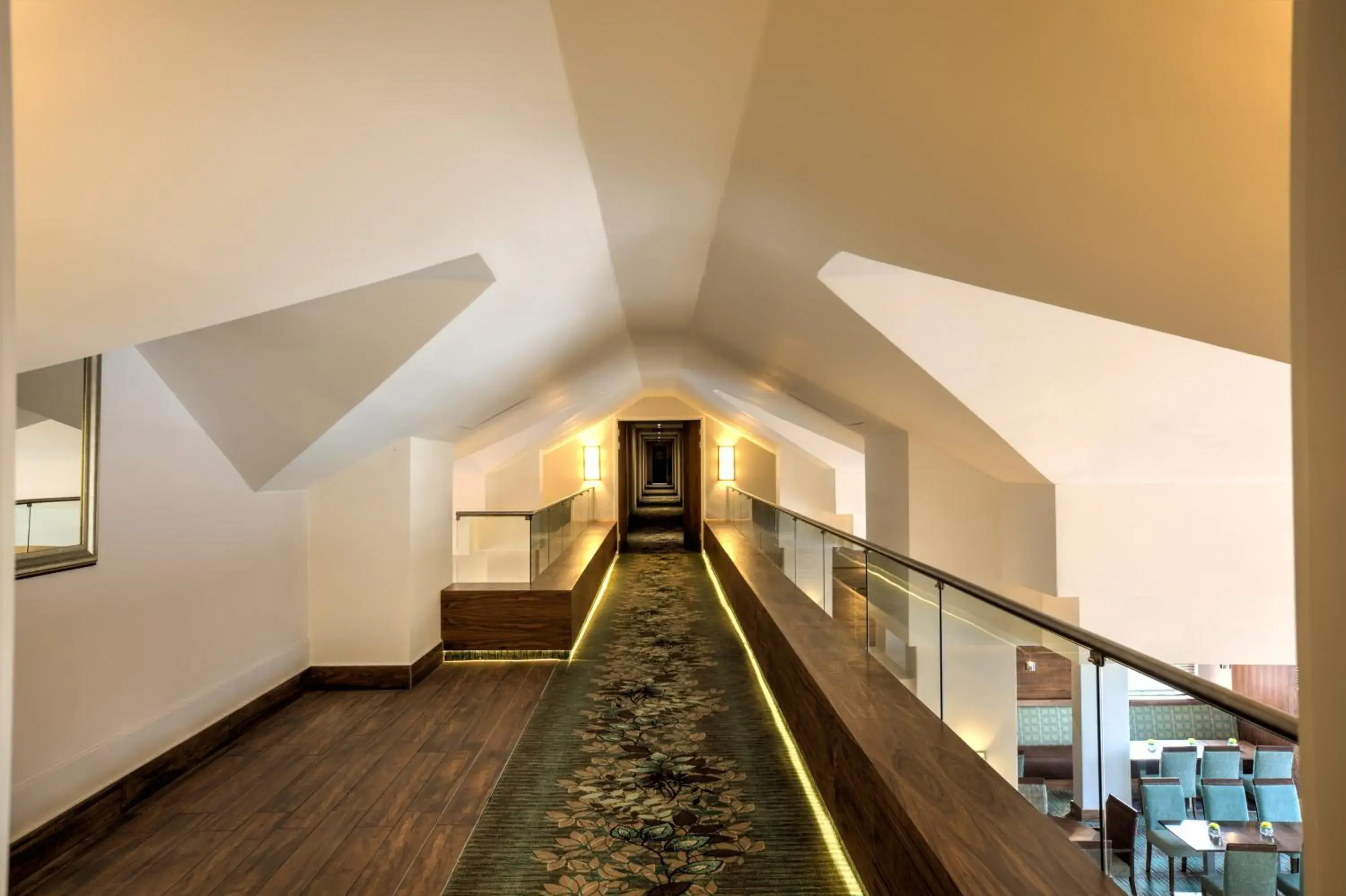 Property building in Town Lodge Waterfall, Midrand Property building in Town Lodge Waterfall, Midrand