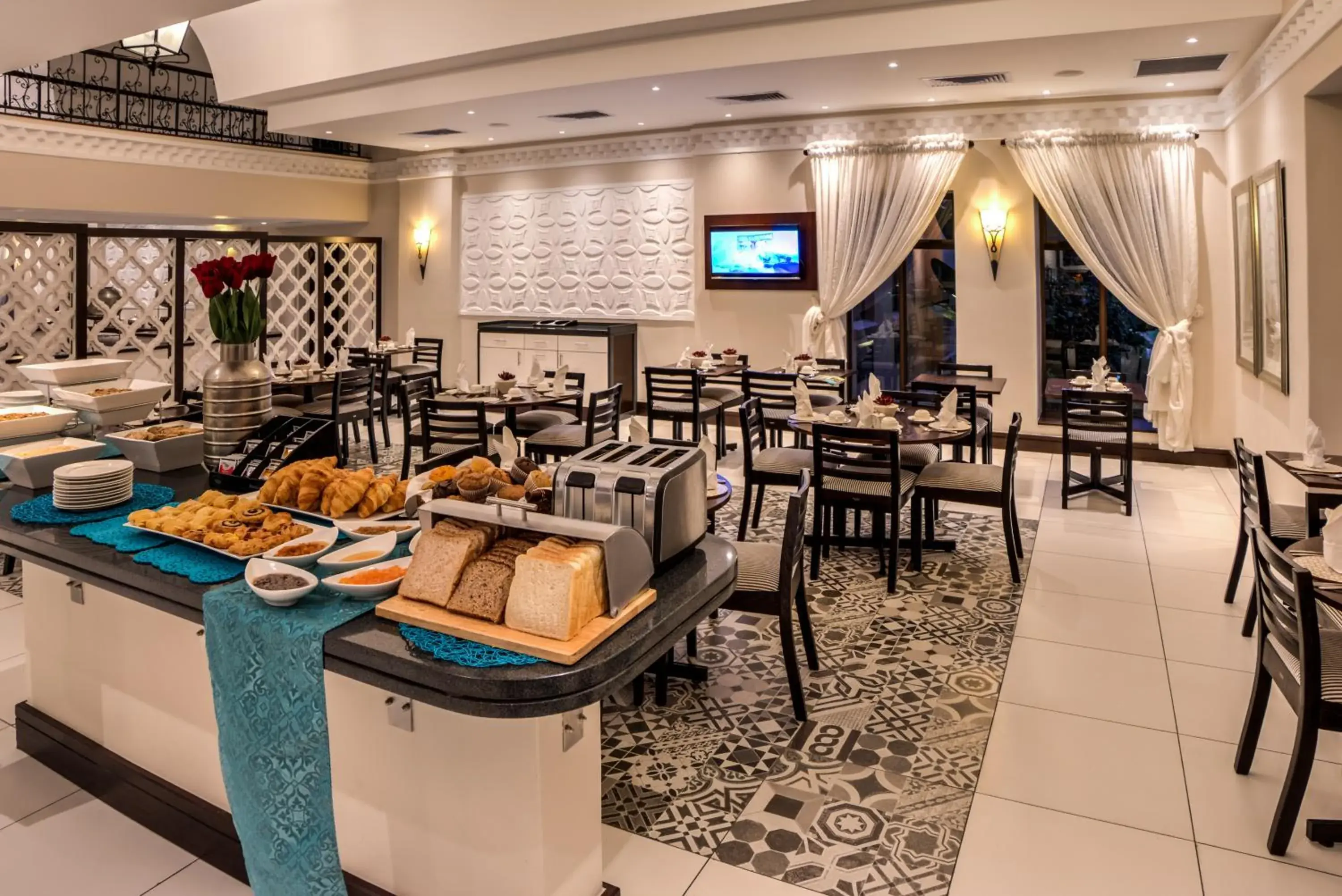 Restaurant/places to eat in Town Lodge Polokwane Restaurant/places to eat in Town Lodge Polokwane