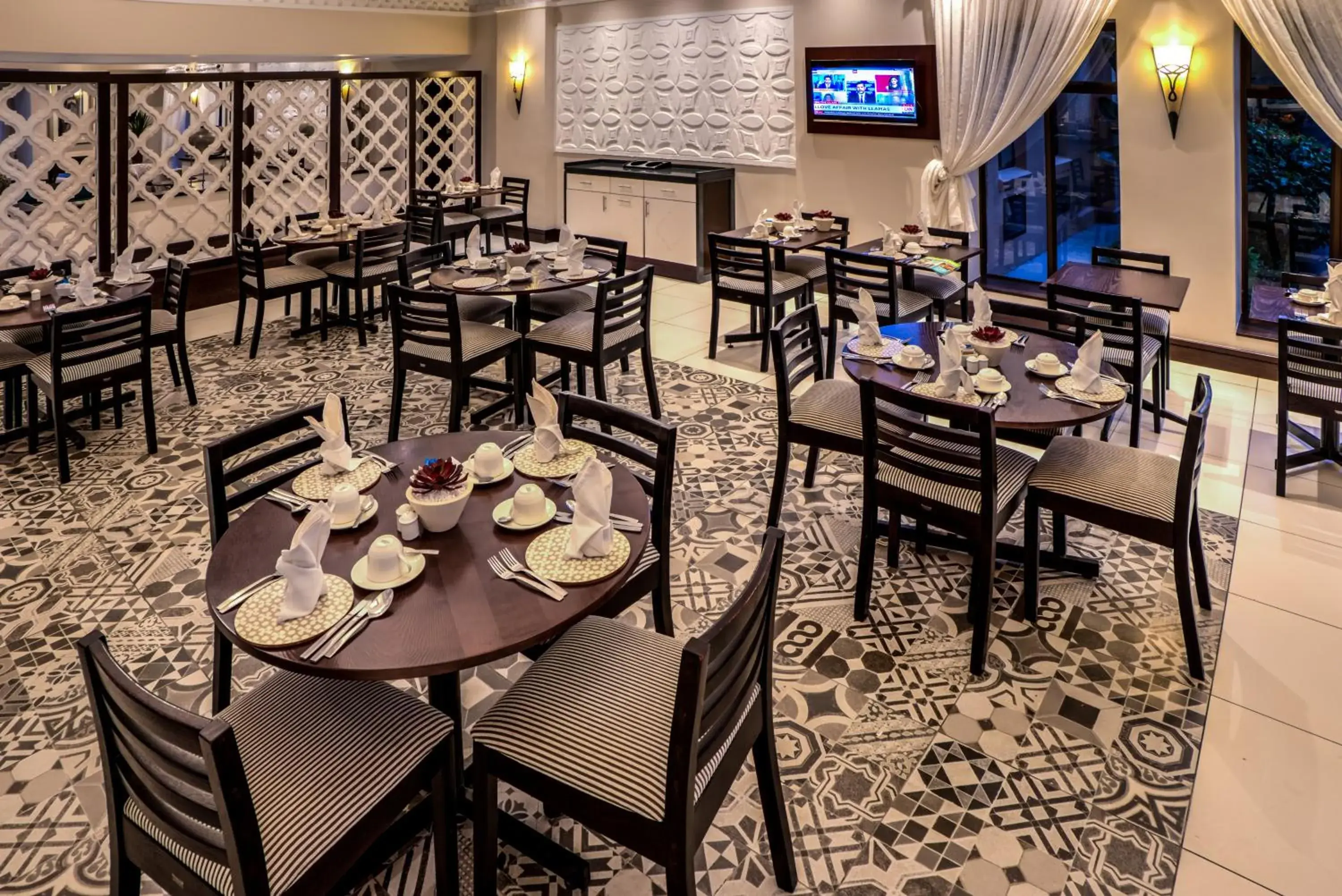 Restaurant/places to eat in Town Lodge Polokwane Restaurant/places to eat in Town Lodge Polokwane