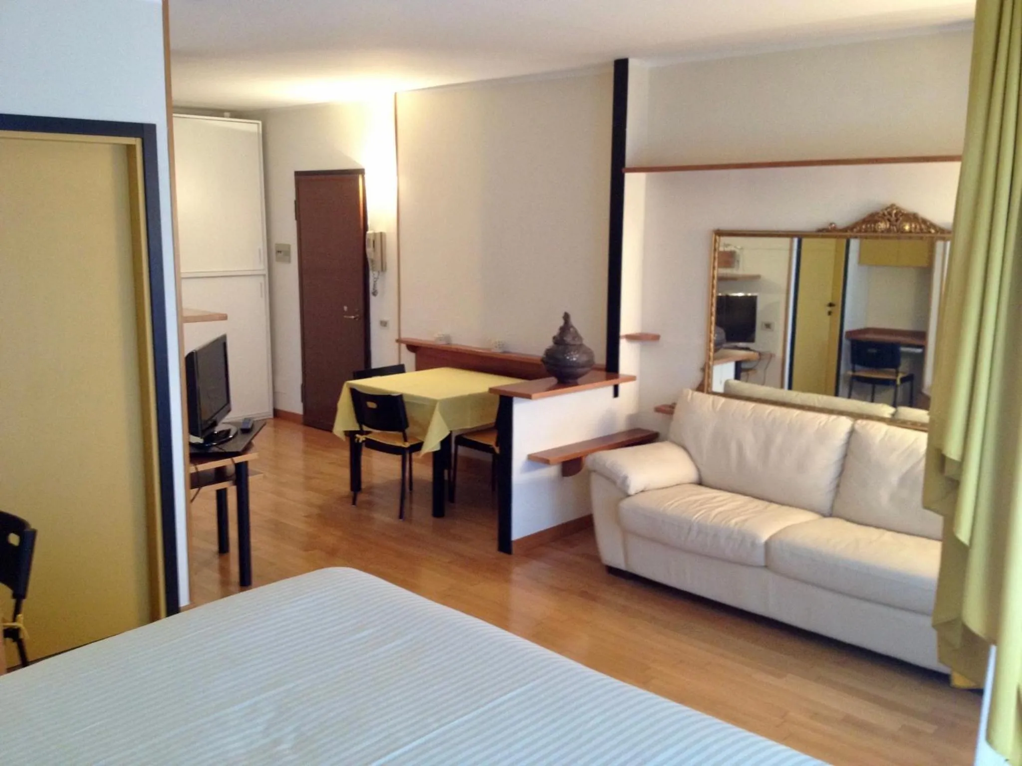 Living room, Bed in Casa Palladio 29