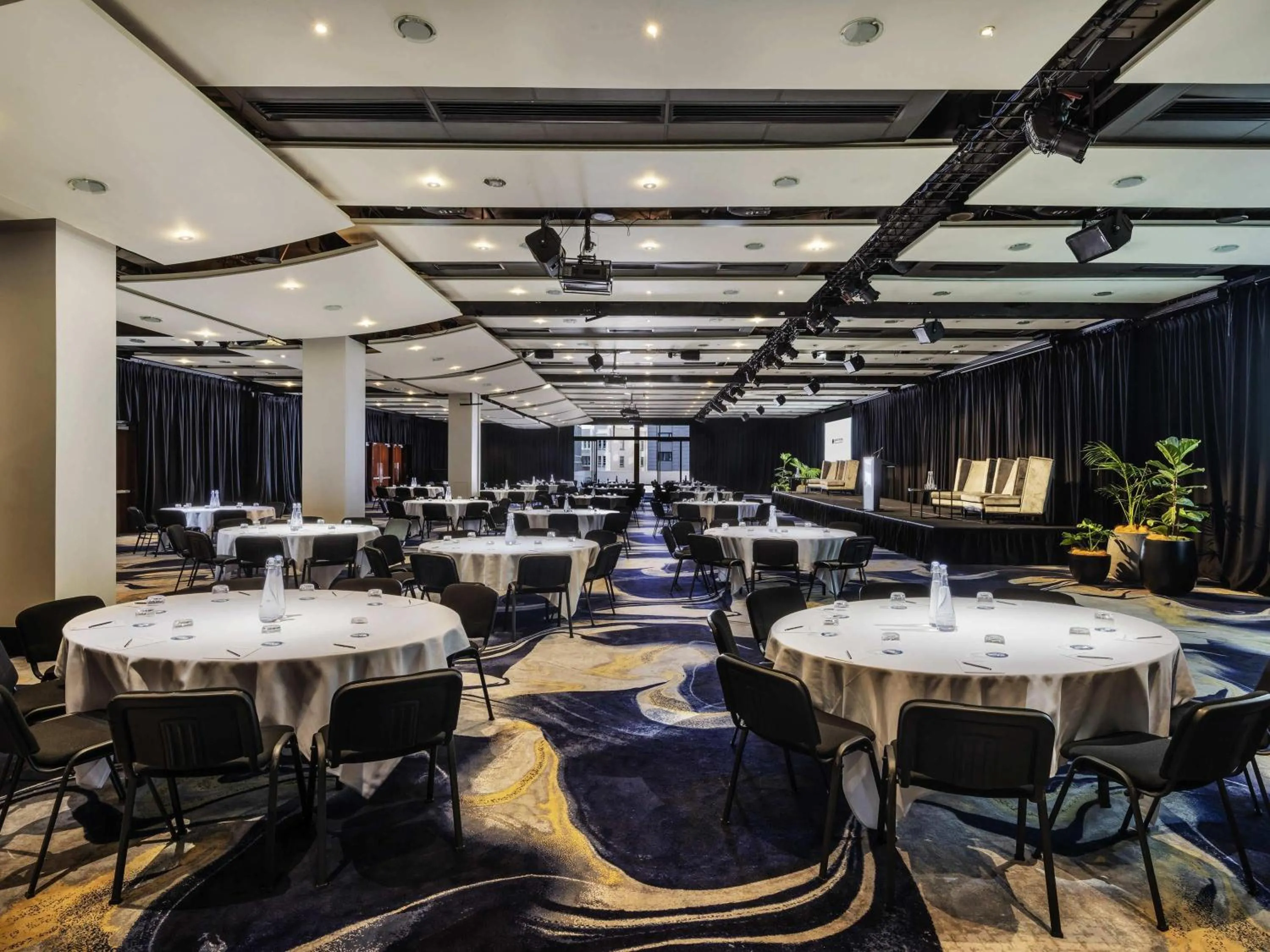Meeting/conference room in Pullman Auckland Hotel & Apartments
