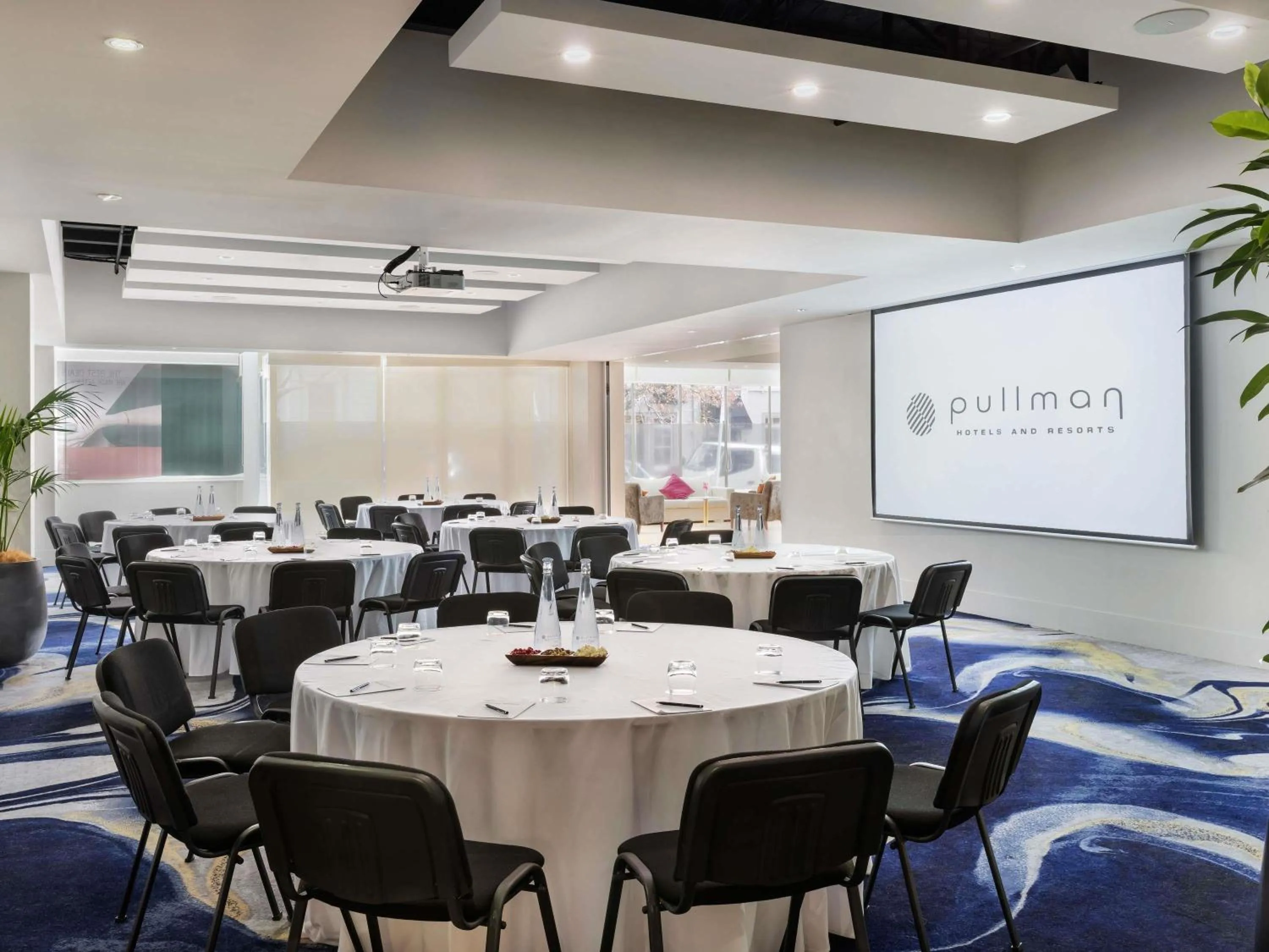 Meeting/conference room in Pullman Auckland Hotel & Apartments
