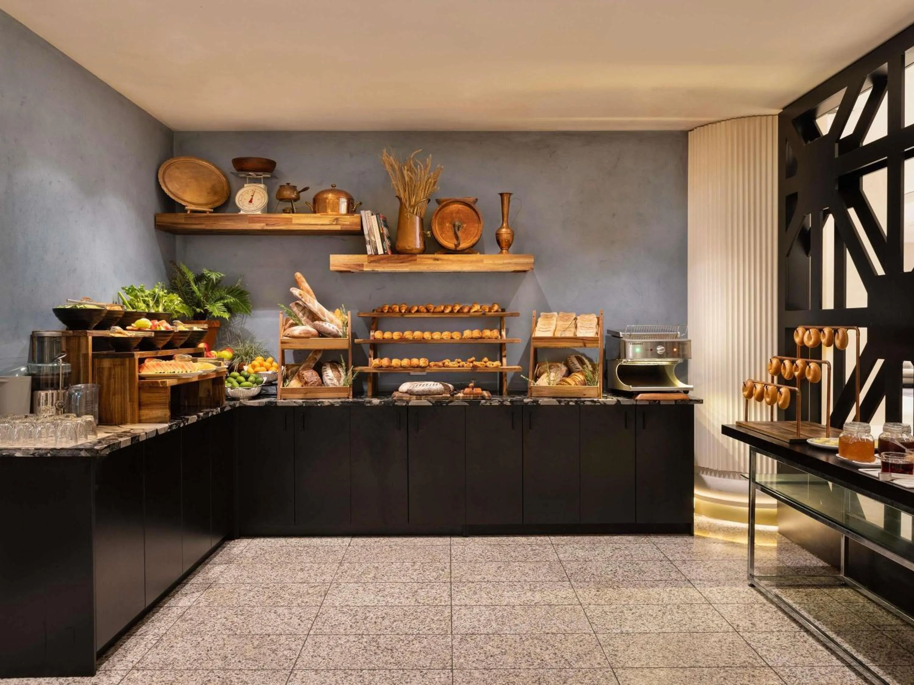 Breakfast in Pullman Auckland Hotel & Apartments