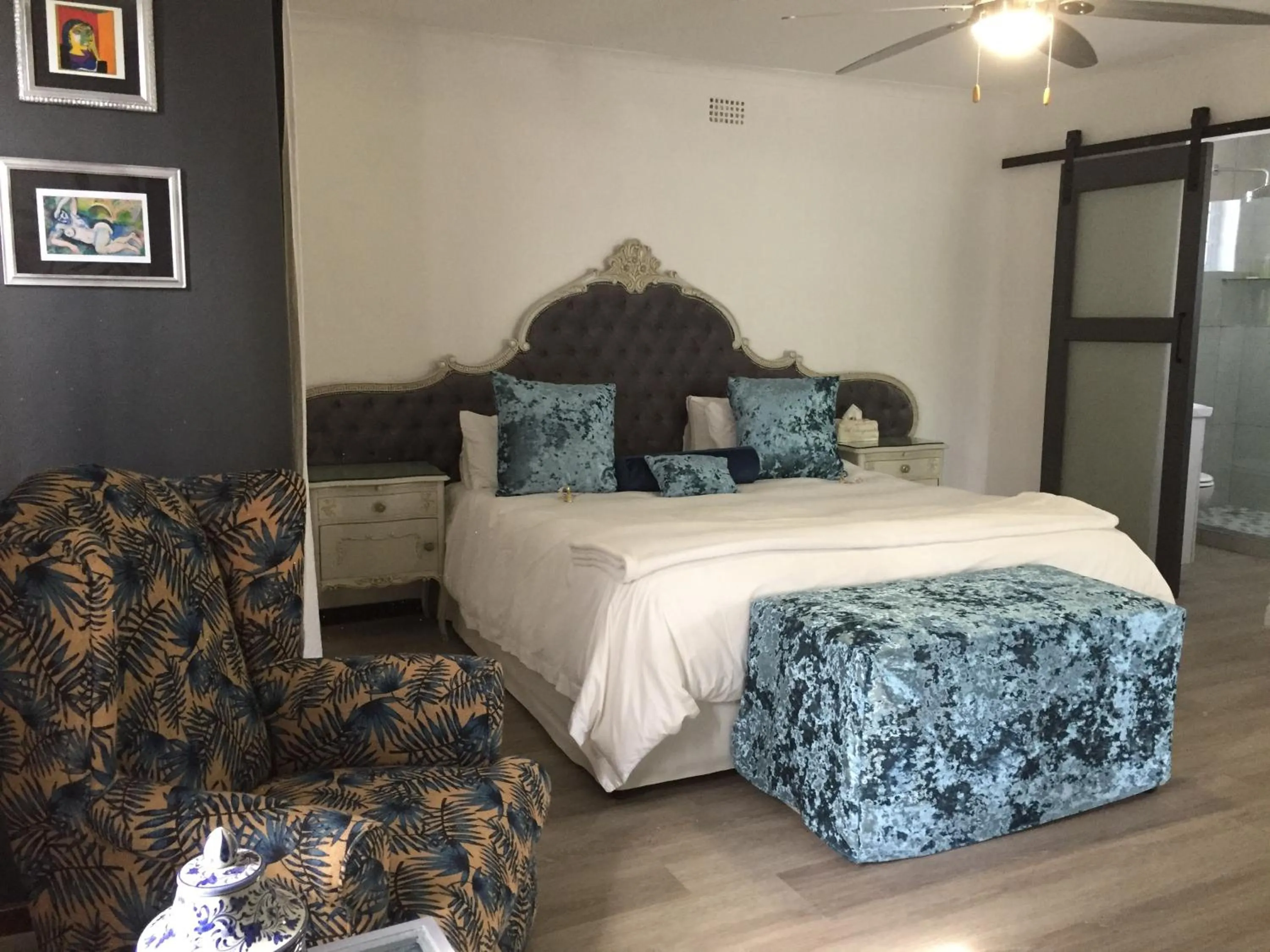 Bed in Constantia Lazy River