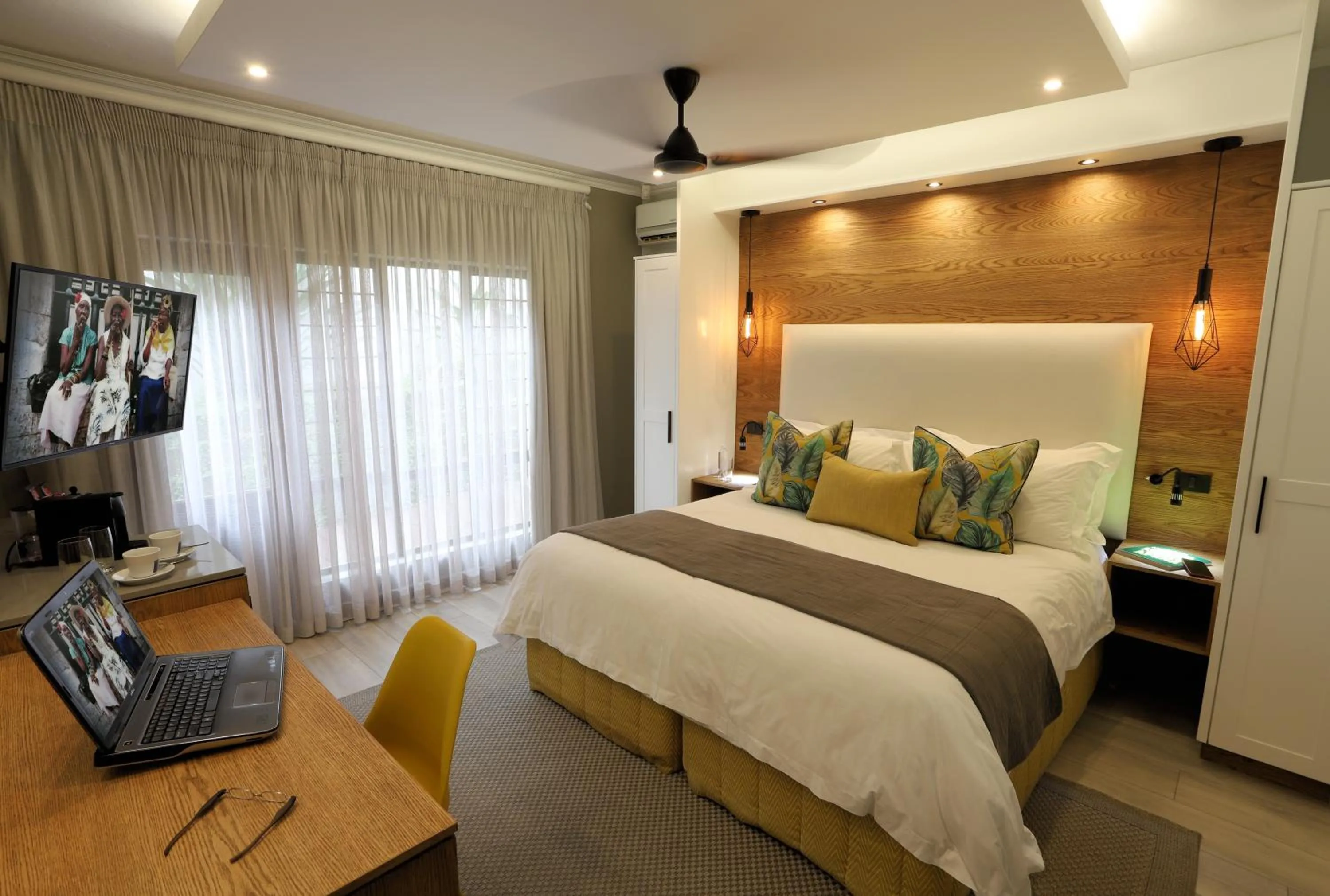 Photo of the whole room, Bed in Lavender Moon Guest House