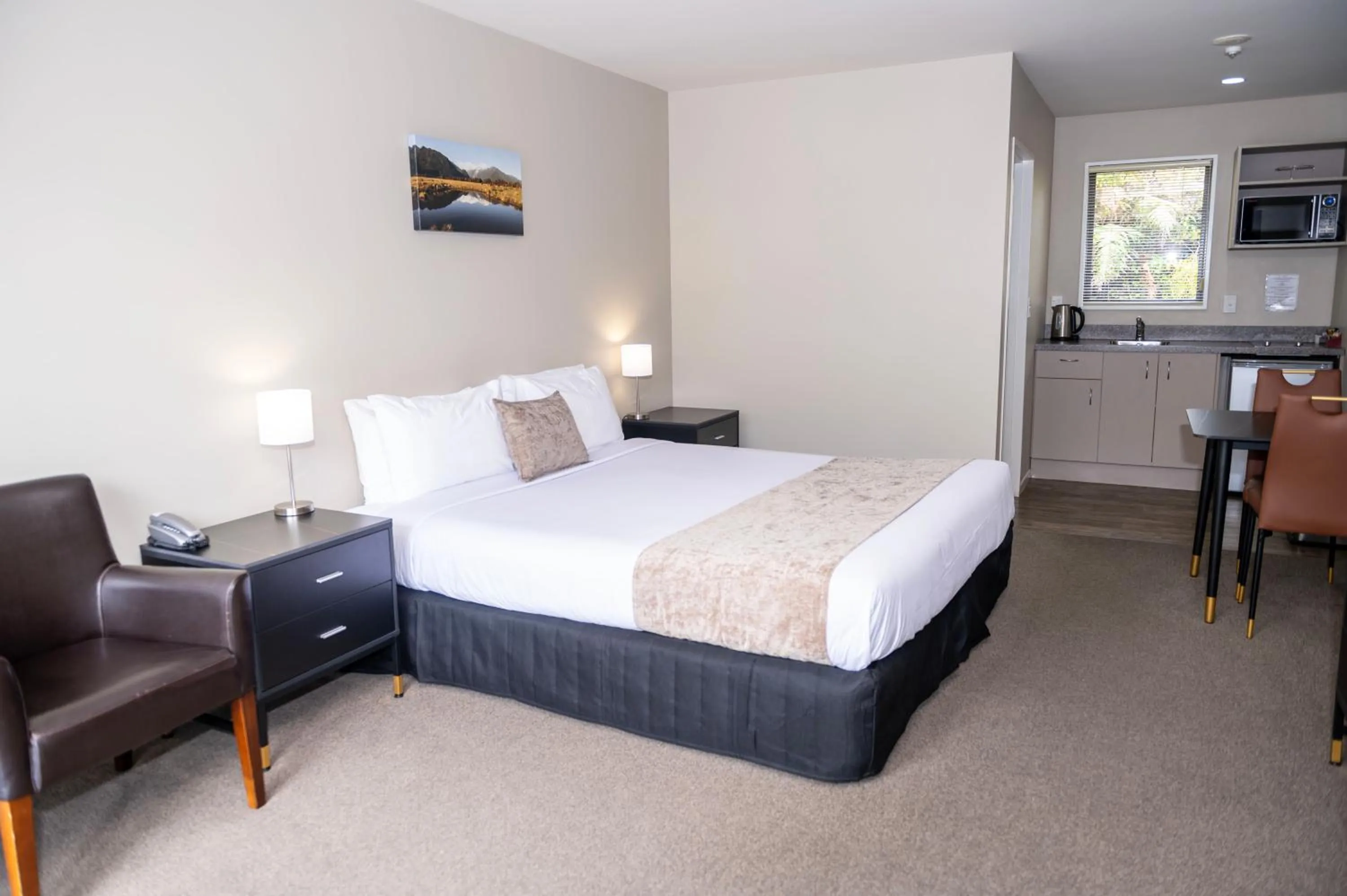 Bed in 58 On Cron Motel