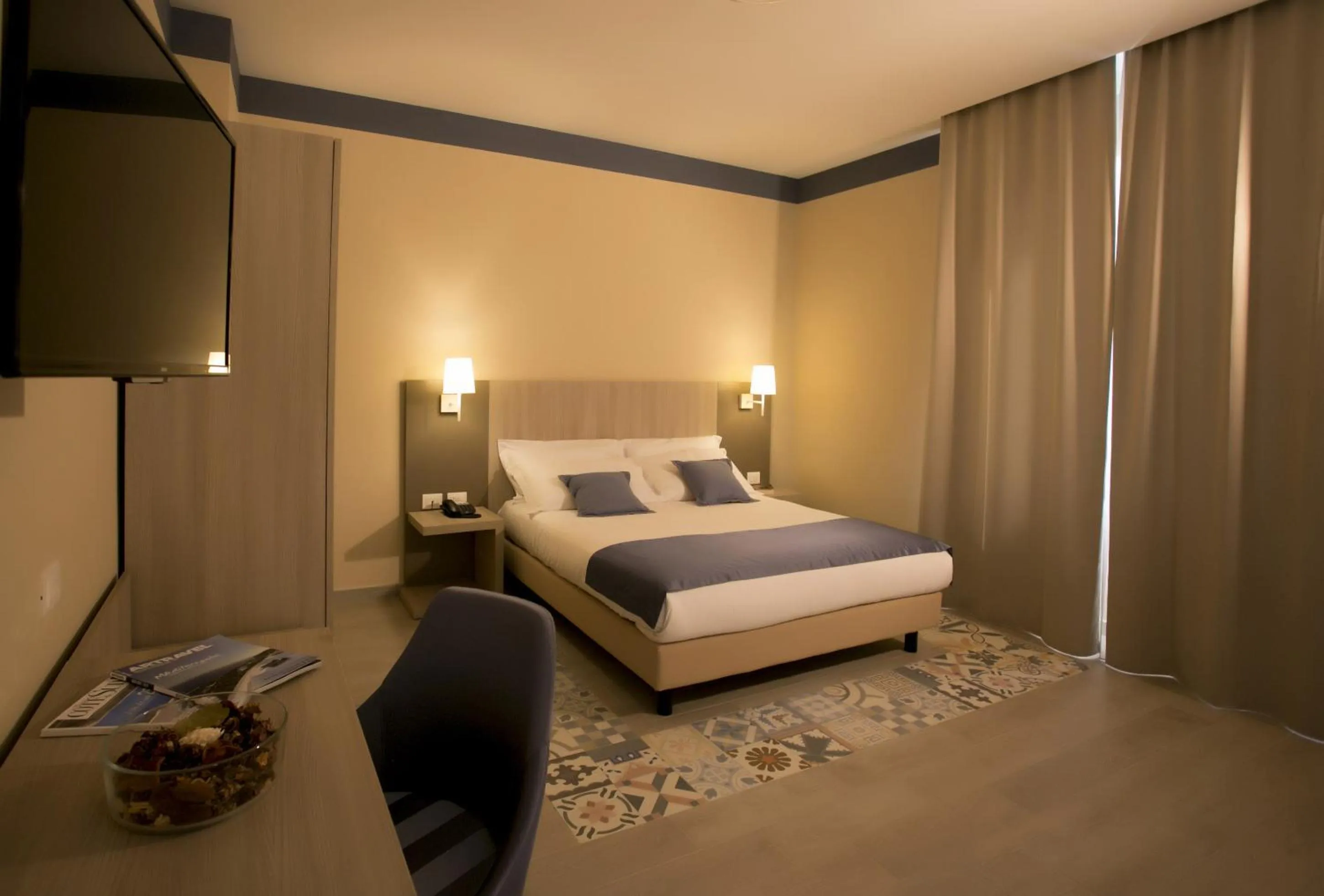 Photo of the whole room, Bed in Map holiday residence