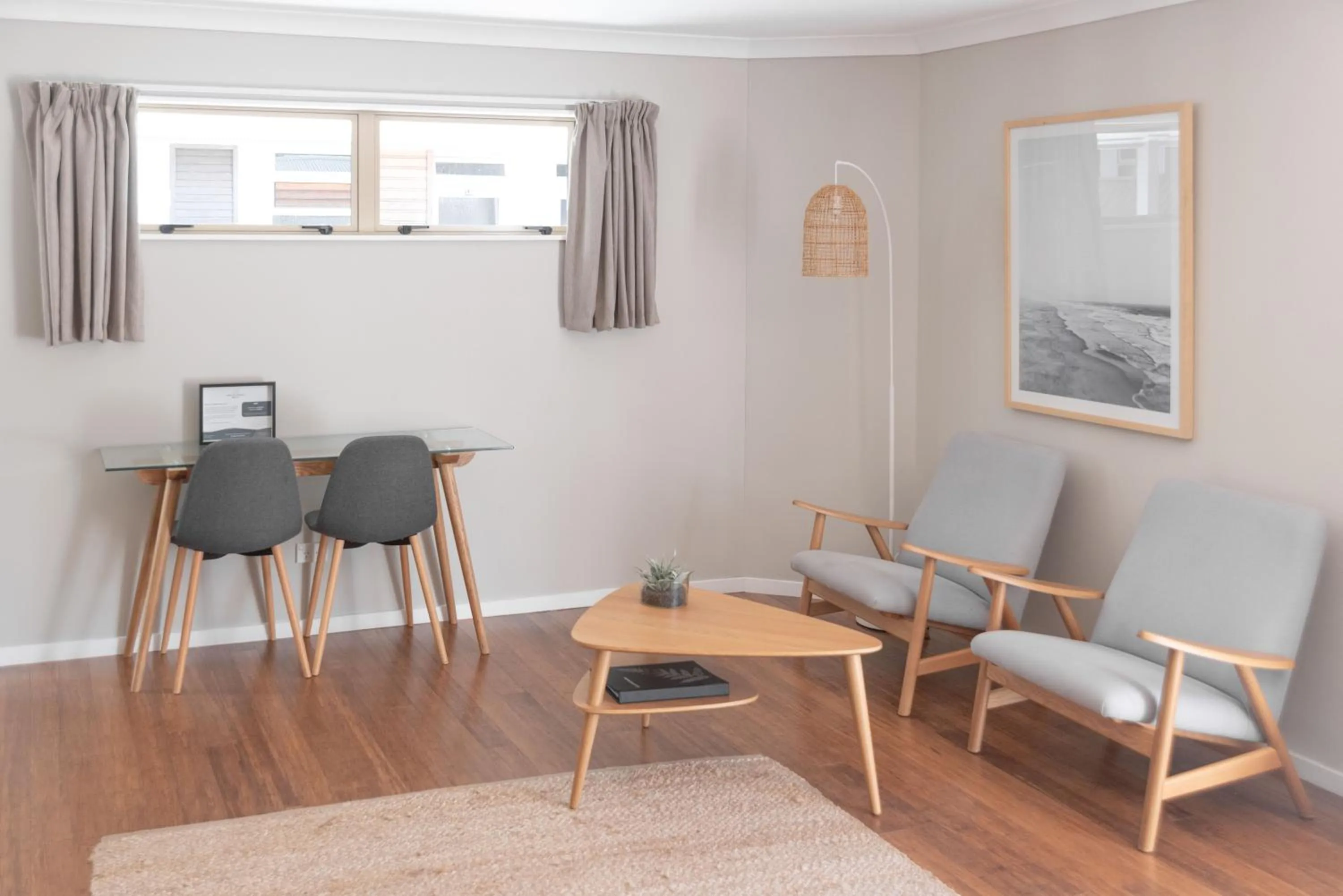 Living room in Raglan Sunset Motel and Conference Venue