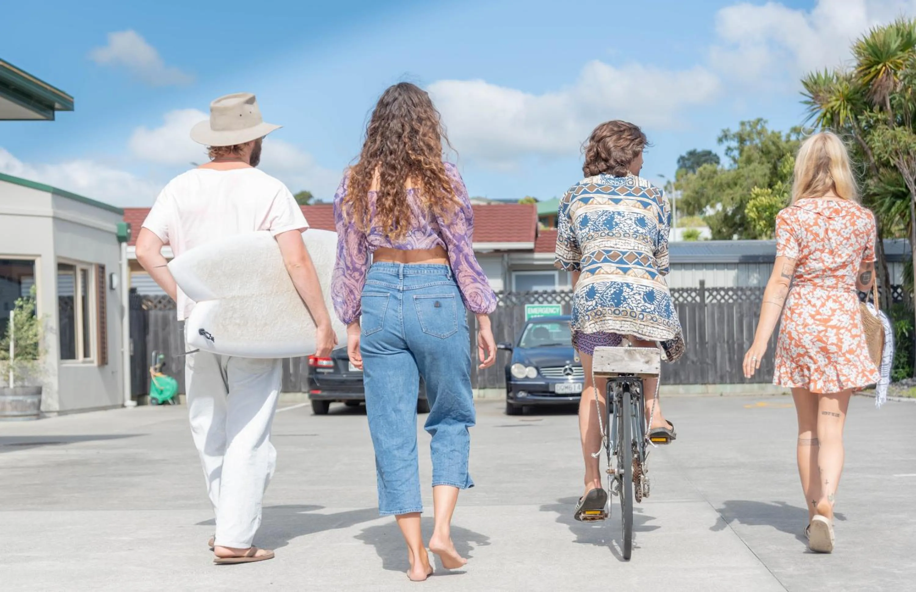 People in Raglan Sunset Motel and Conference Venue